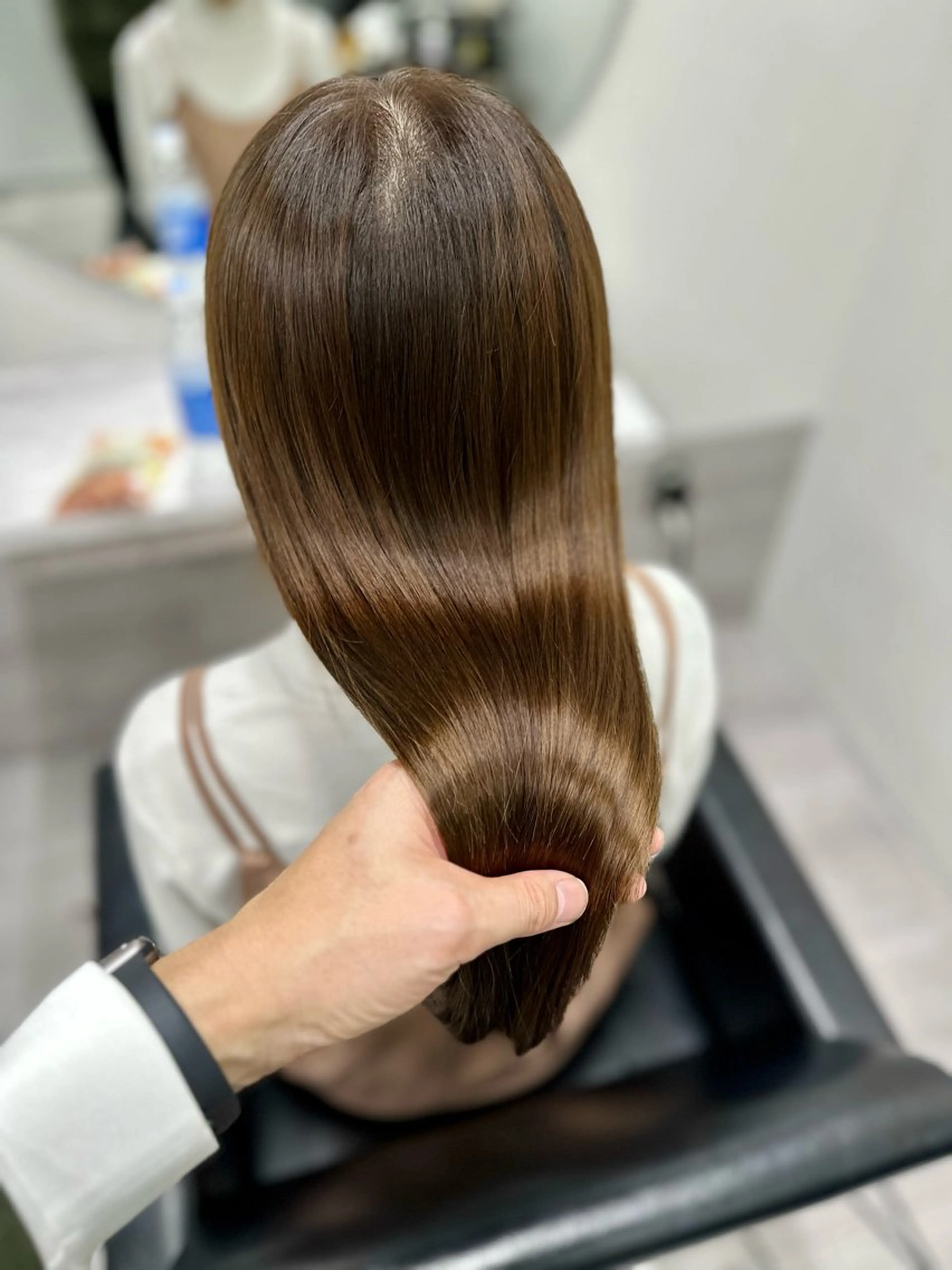 セミロング カット 縮毛矯正 トリートメント JYO 髪質改善専門家のヘアスタイル