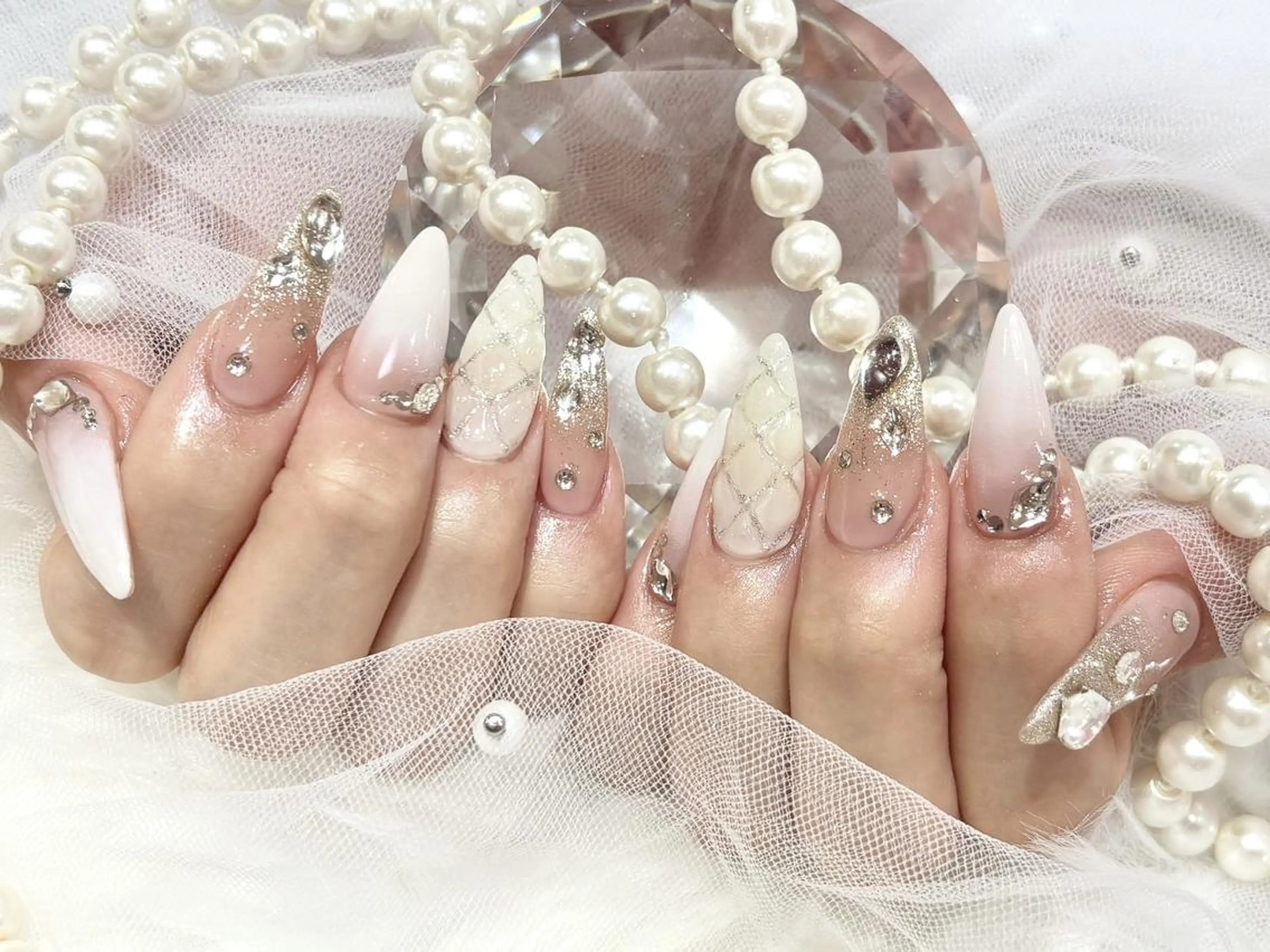 ネイル WISTERIA yunaのネイルデザイン