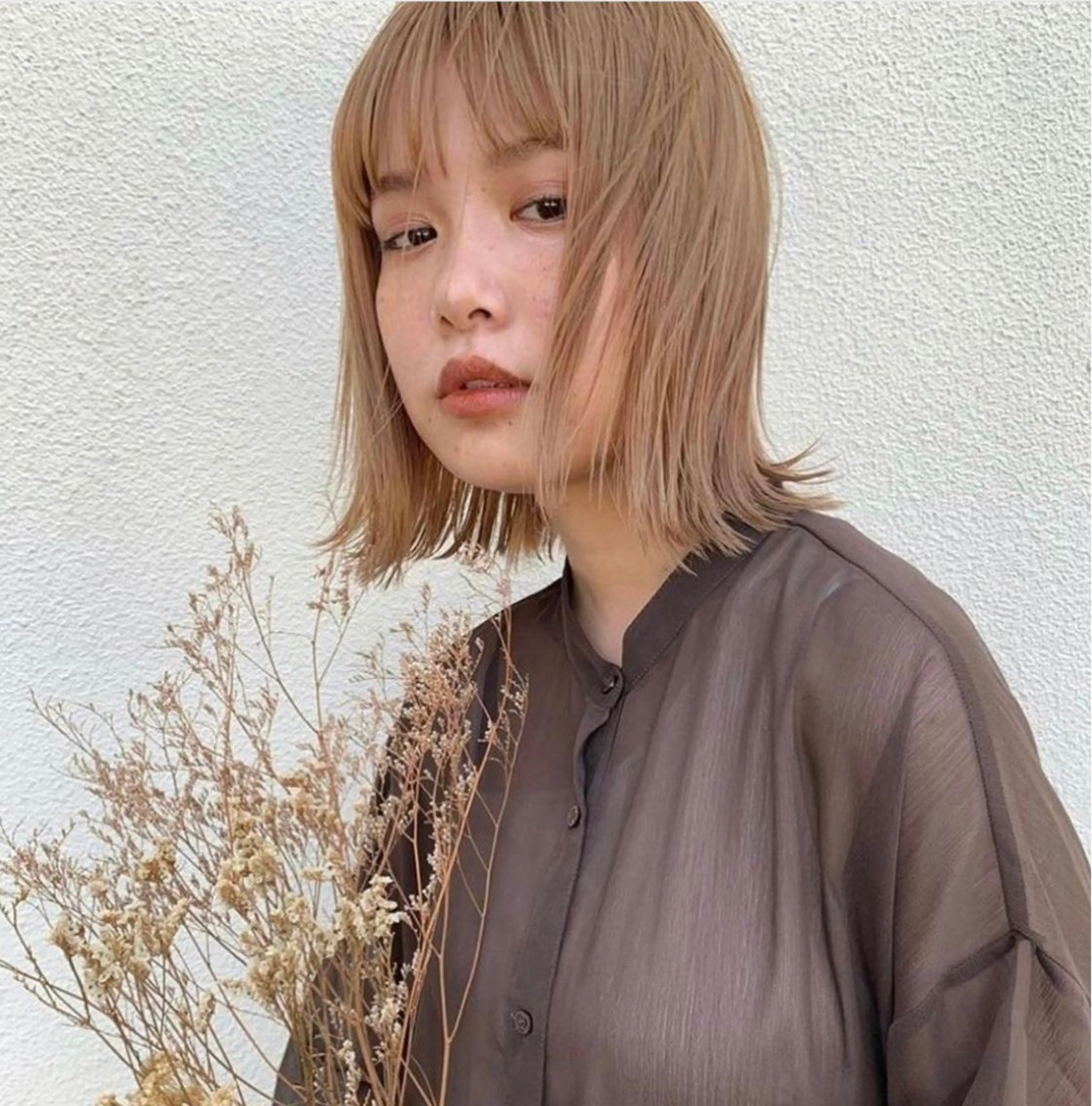 カラー ツガミ リナのヘアスタイル