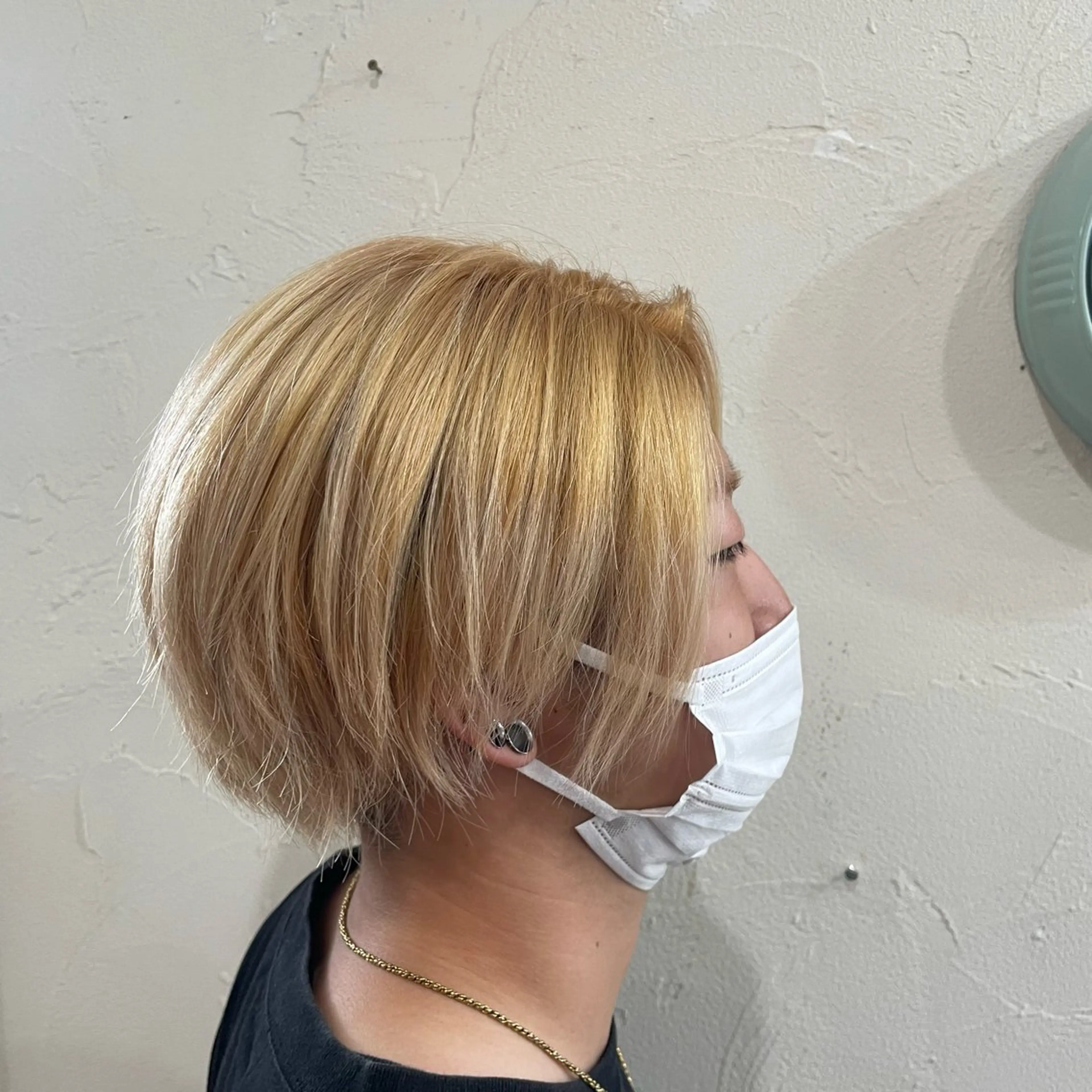 ショート メンズ ヘアカラー 梶田 楓子のマツエク・マツパデザイン