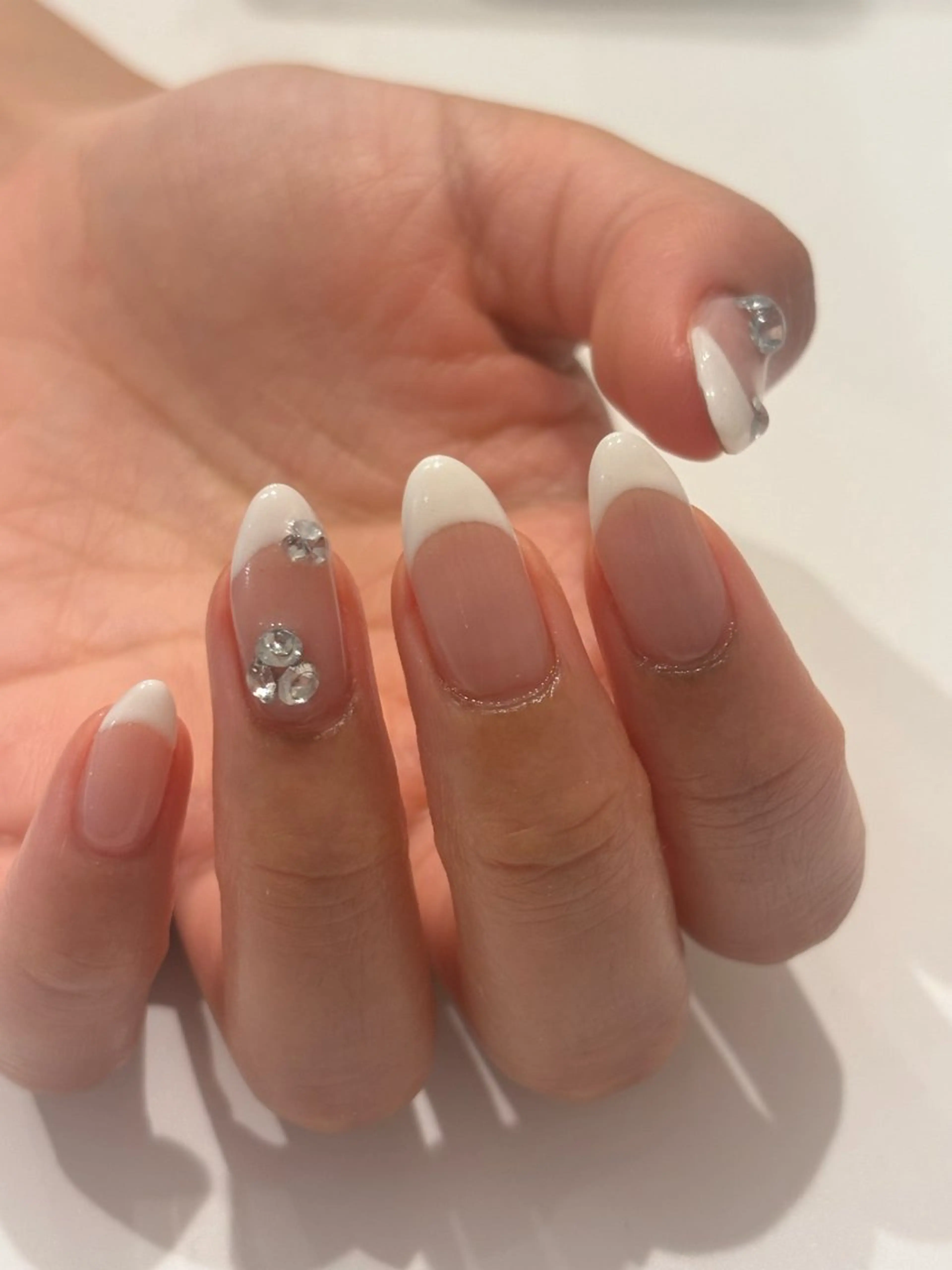 ネイル フレンチネイル ハンドネイル Ann. nail.tokyo所属・Ann nailのネイルデザイン