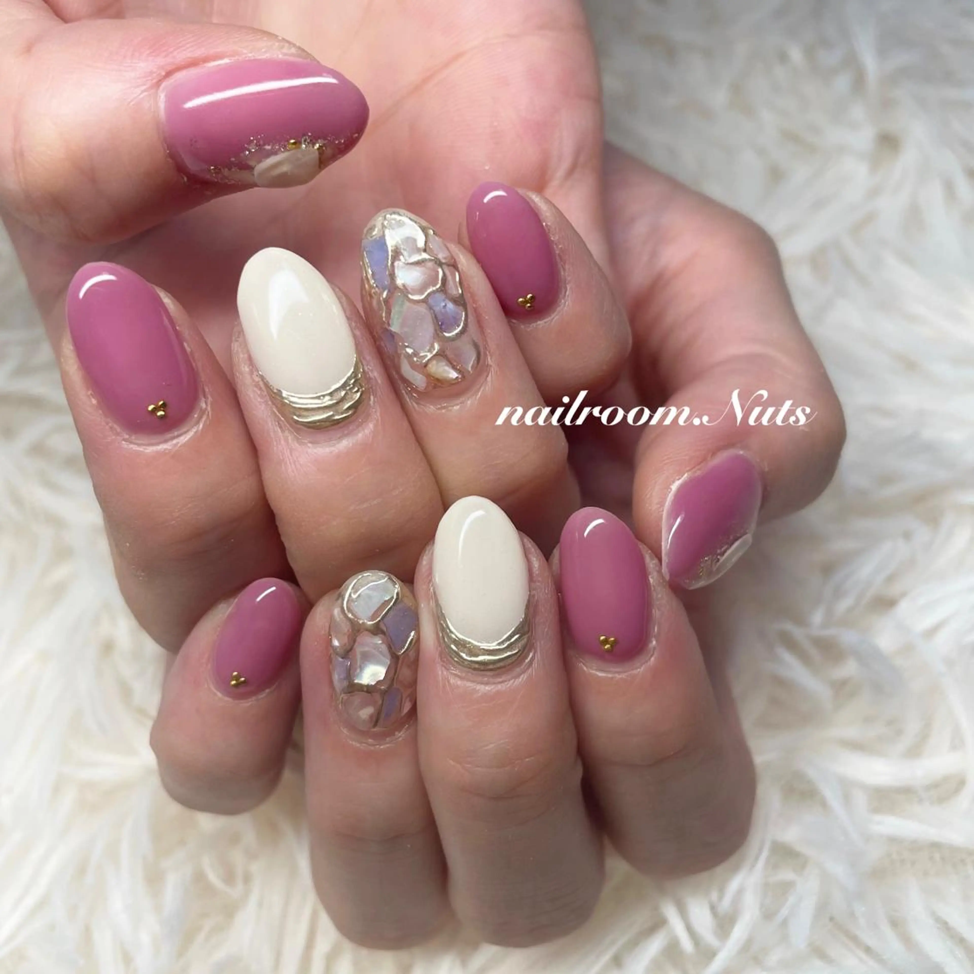 ネイル nailsalon Nutsのネイルデザイン