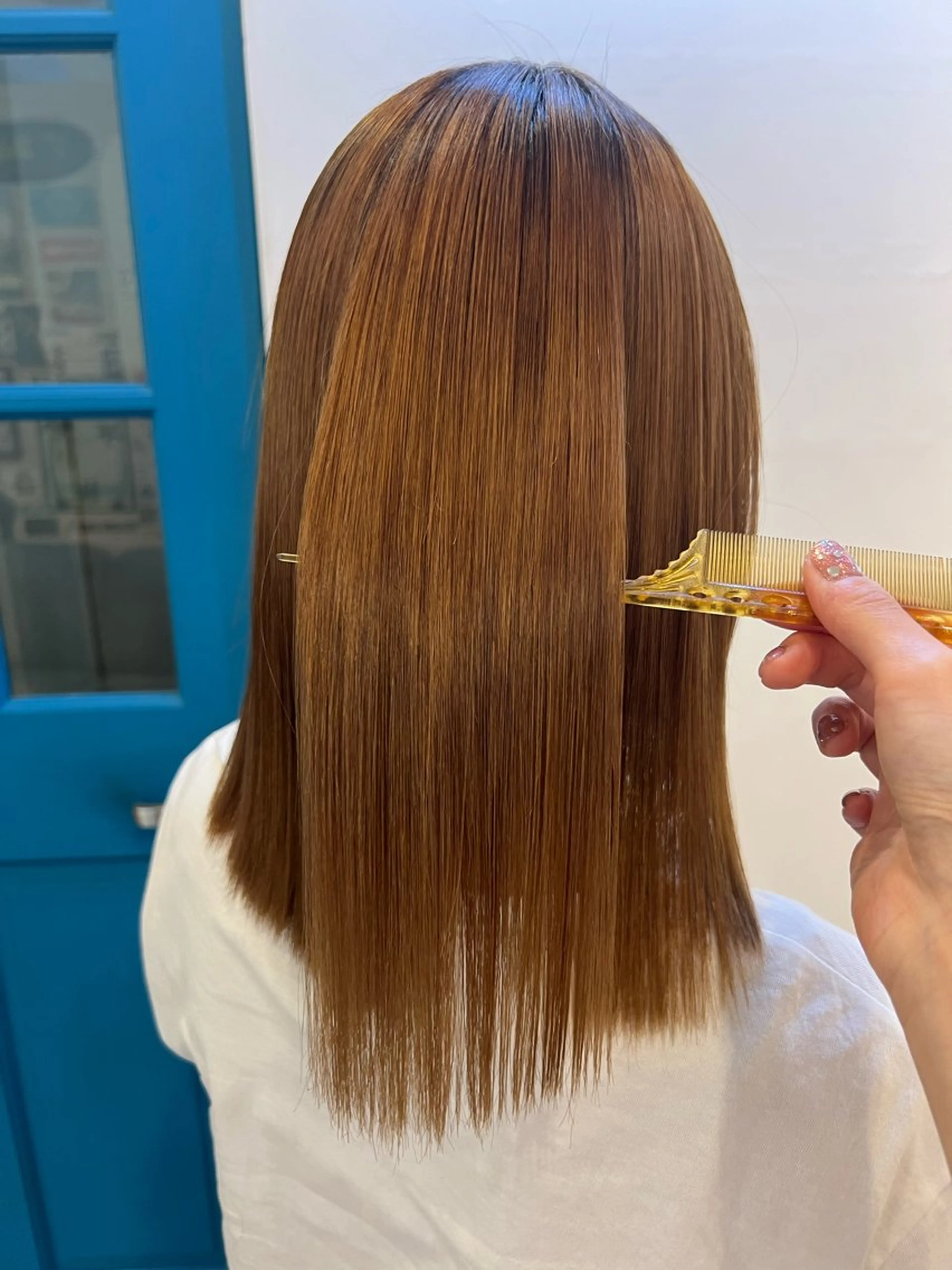 セミロング ボブ 顔周りカット ハイライト 髪質改善 縮毛矯正 トリートメント KANA/ボブ/ インナーカラー/艶髪のヘアスタイル