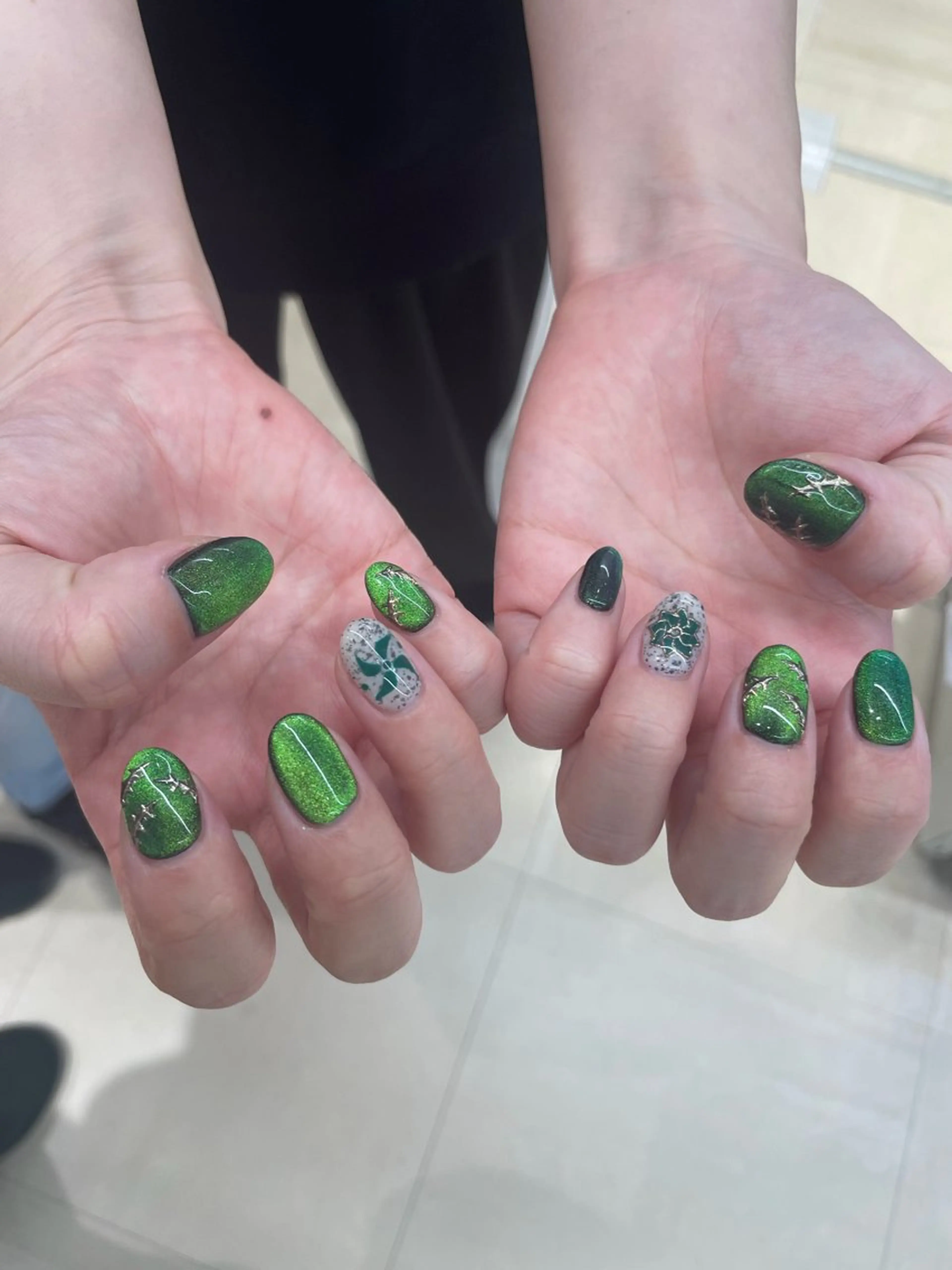 ネイル little_izm 〜リトルイズム〜のネイルデザイン