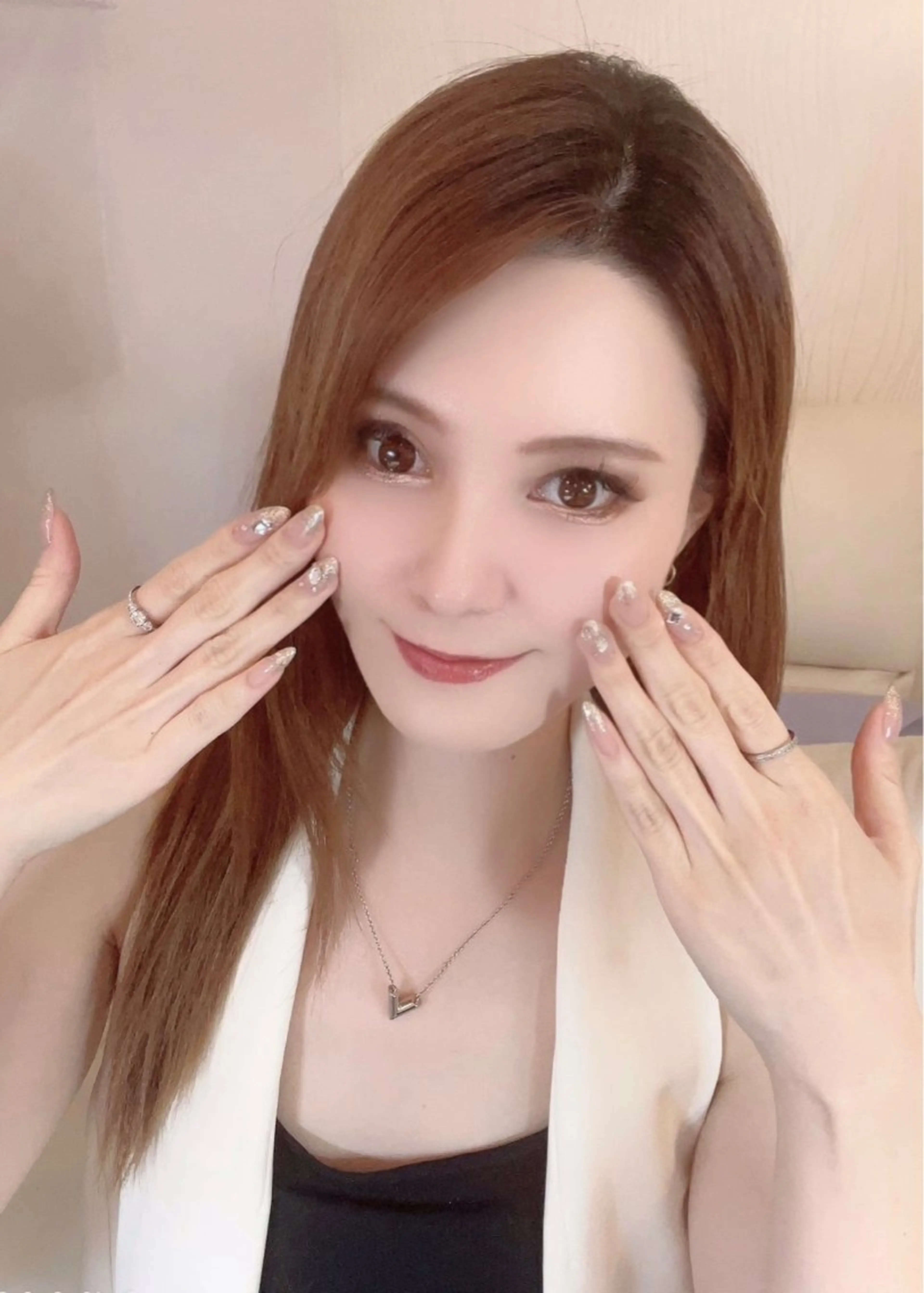 ネイル Vogusty's Nail 鶴見店のネイルデザイン