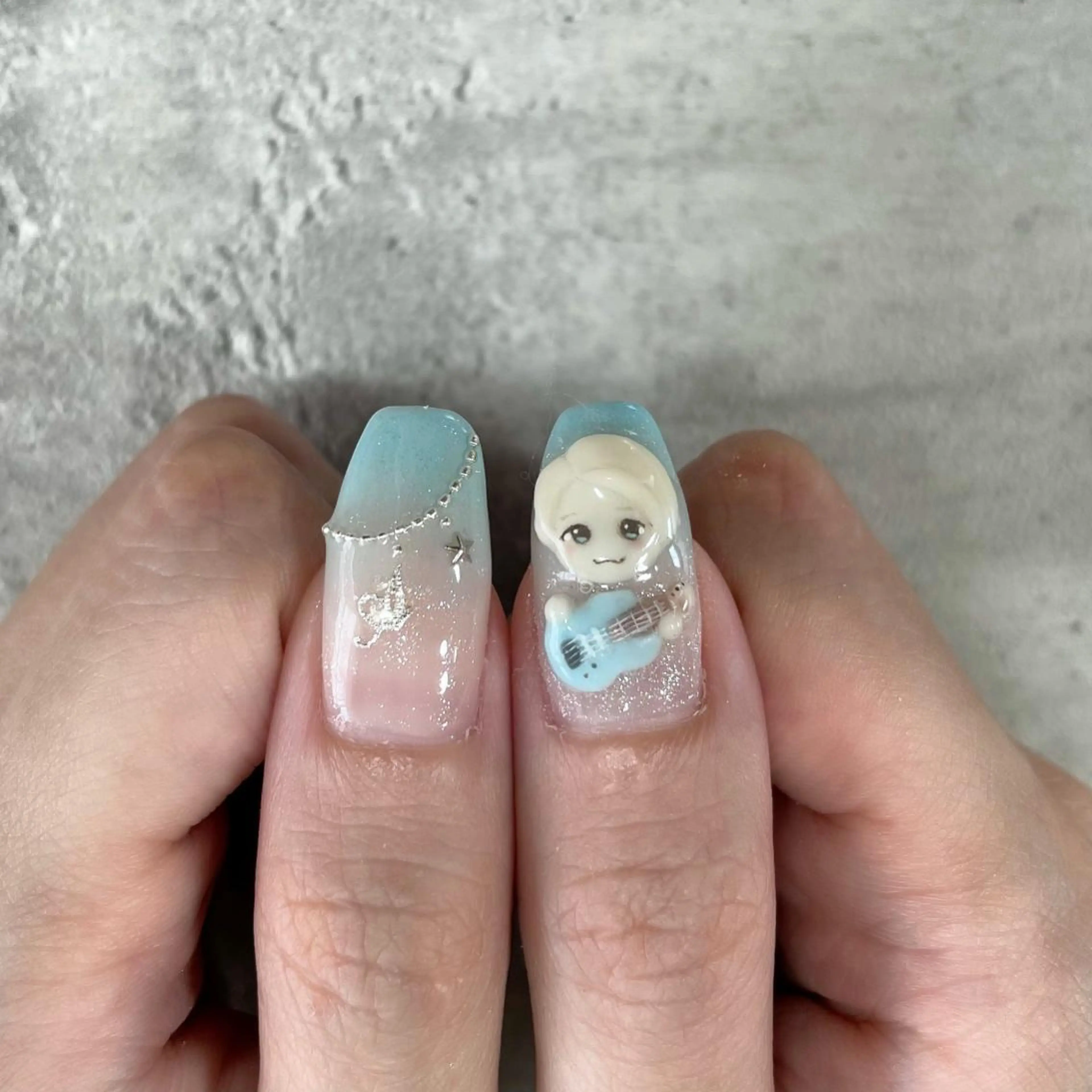 ネイル 東 千夏のネイルデザイン