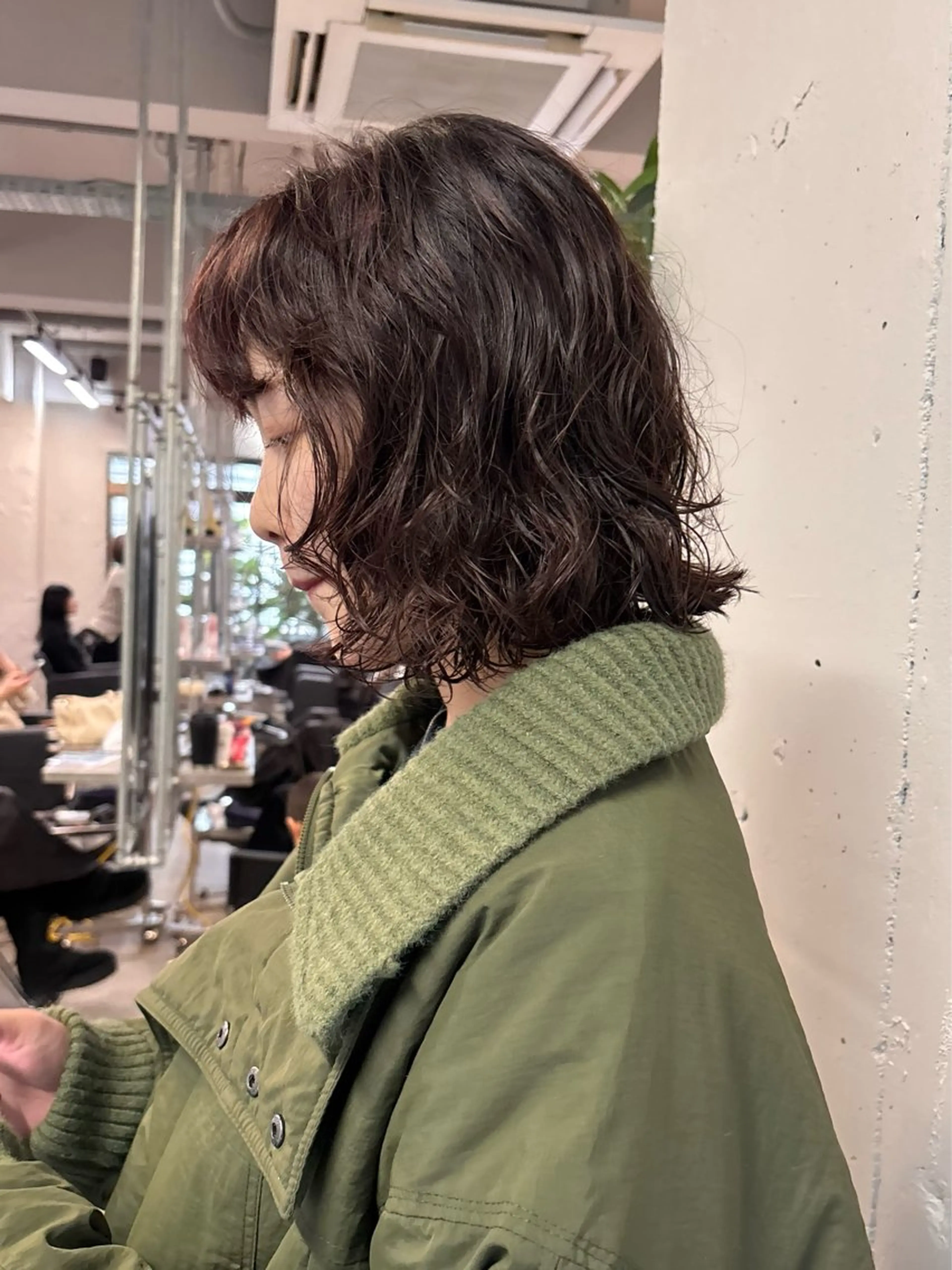 ミディアム パーマ ミディアムパーマ ボブ ボブとパーマの達人 美容室難民の方は是非のヘアスタイル