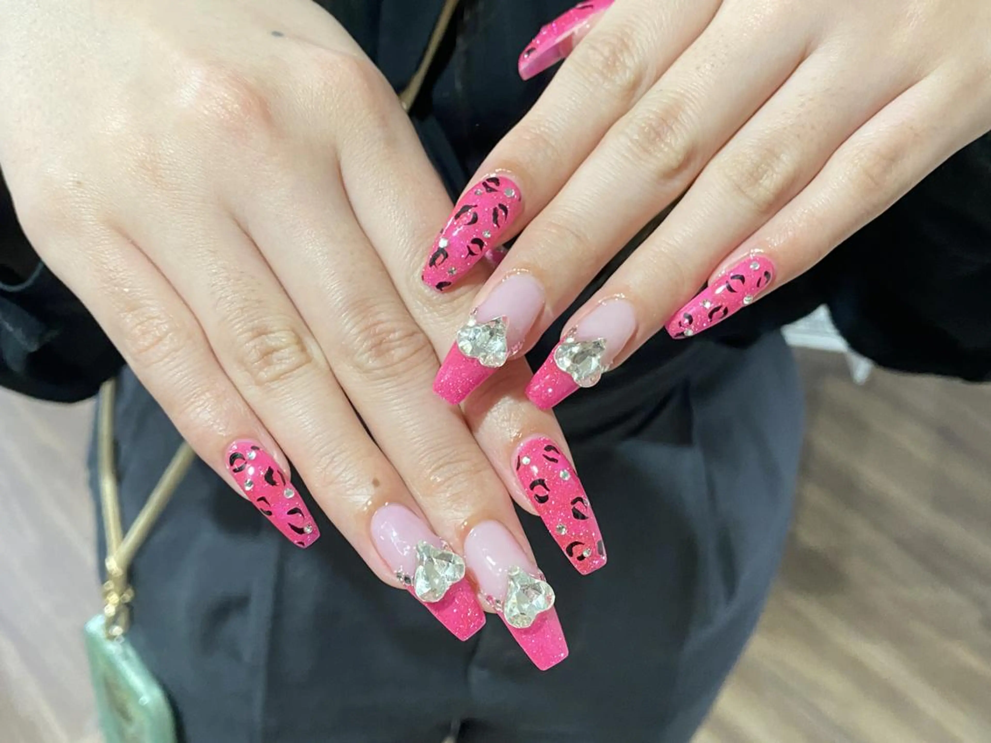 ネイル アートネイル フットネイル ジェルネイル キラキラネイル 韓国ネイル One Plus キキのネイルデザイン