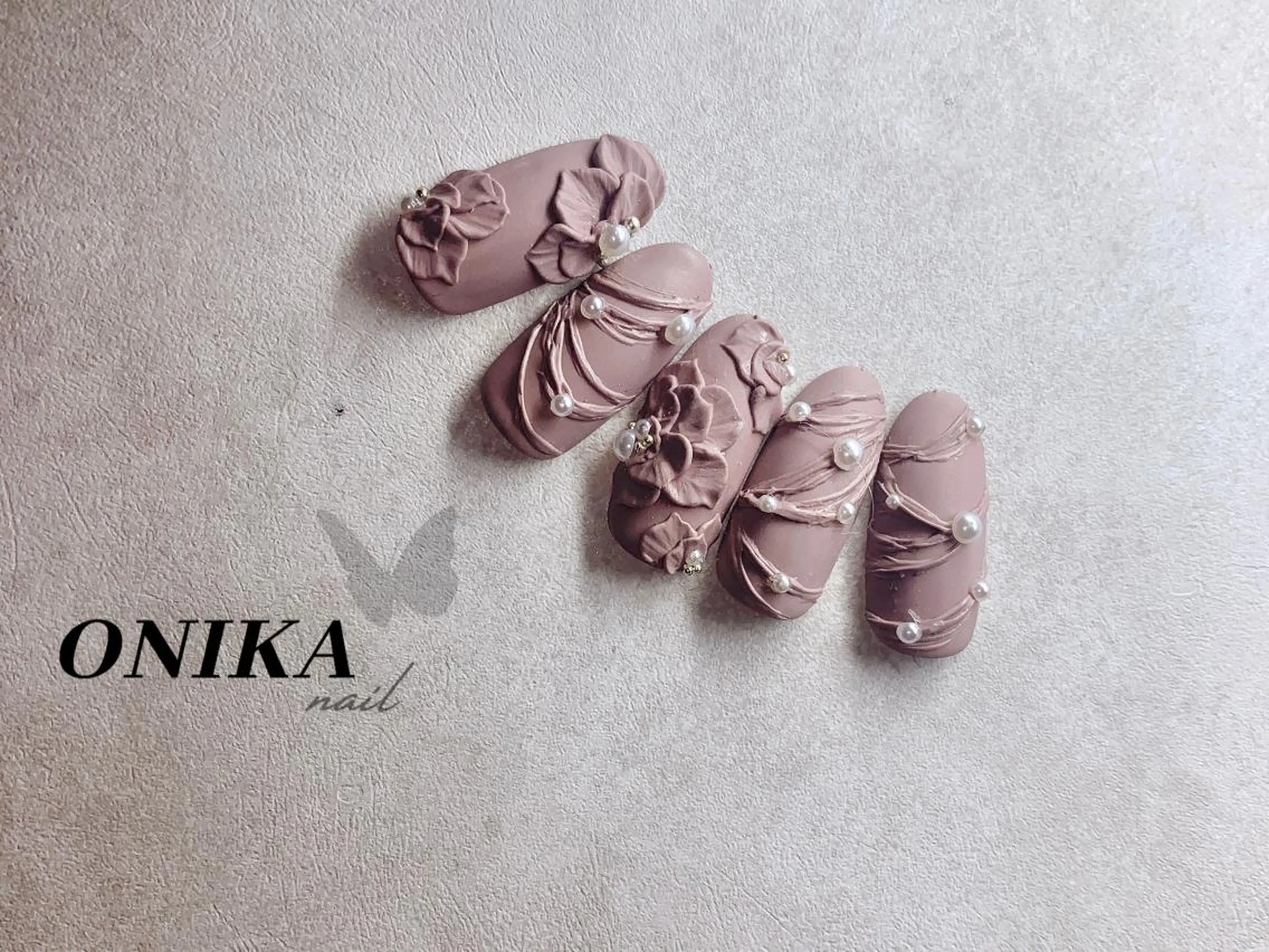 ネイル ブライダルネイル ONIKA Nail 青山通り店所属・ONIKA Nail 表参道A4徒歩2分のネイルデザイン