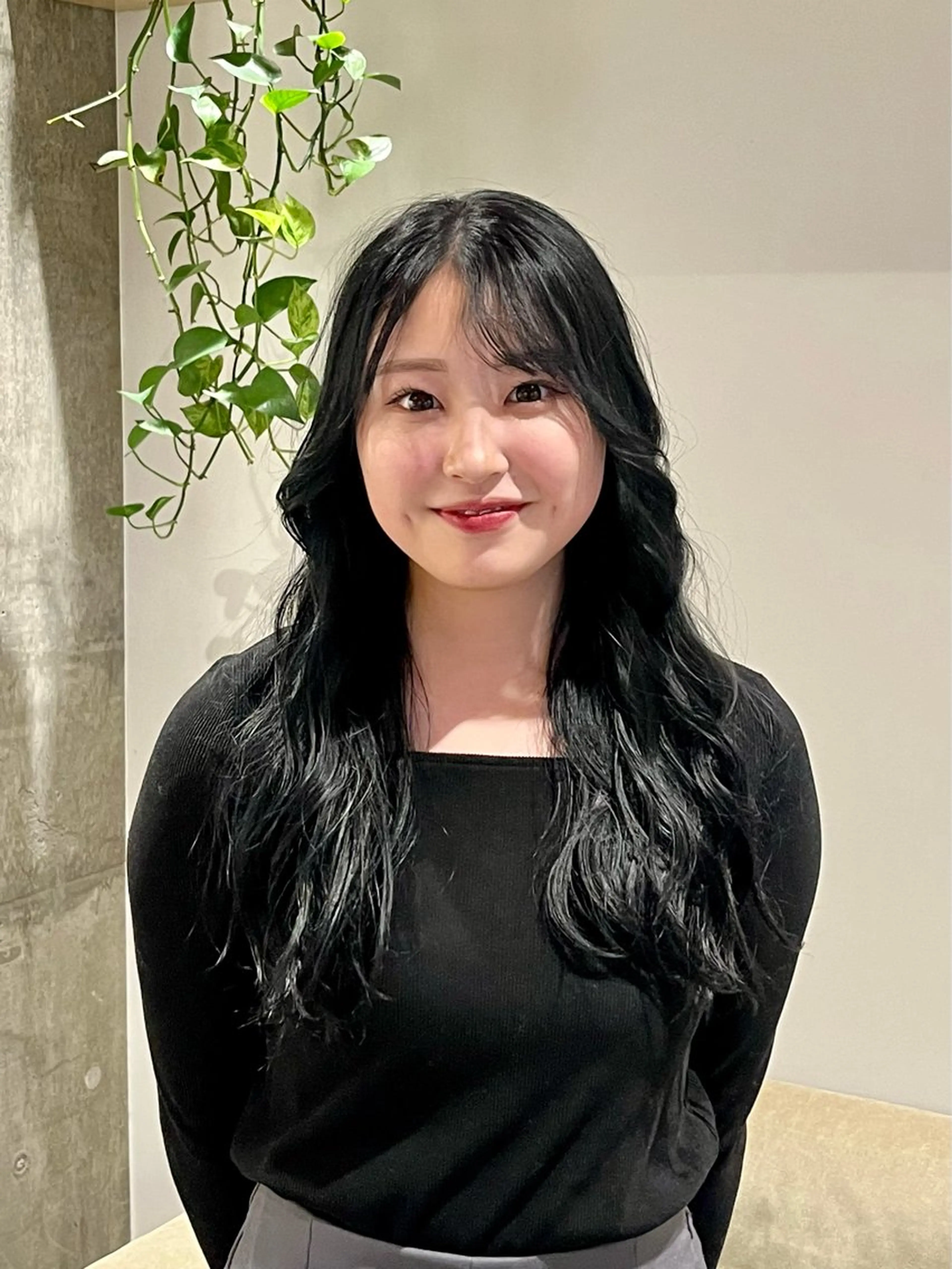 セミロング 髪質改善 HALO hair salon【ヘイロー】所属・暖色カラー🟥ショウ ✖️ウルフ&レイヤーのヘアスタイル