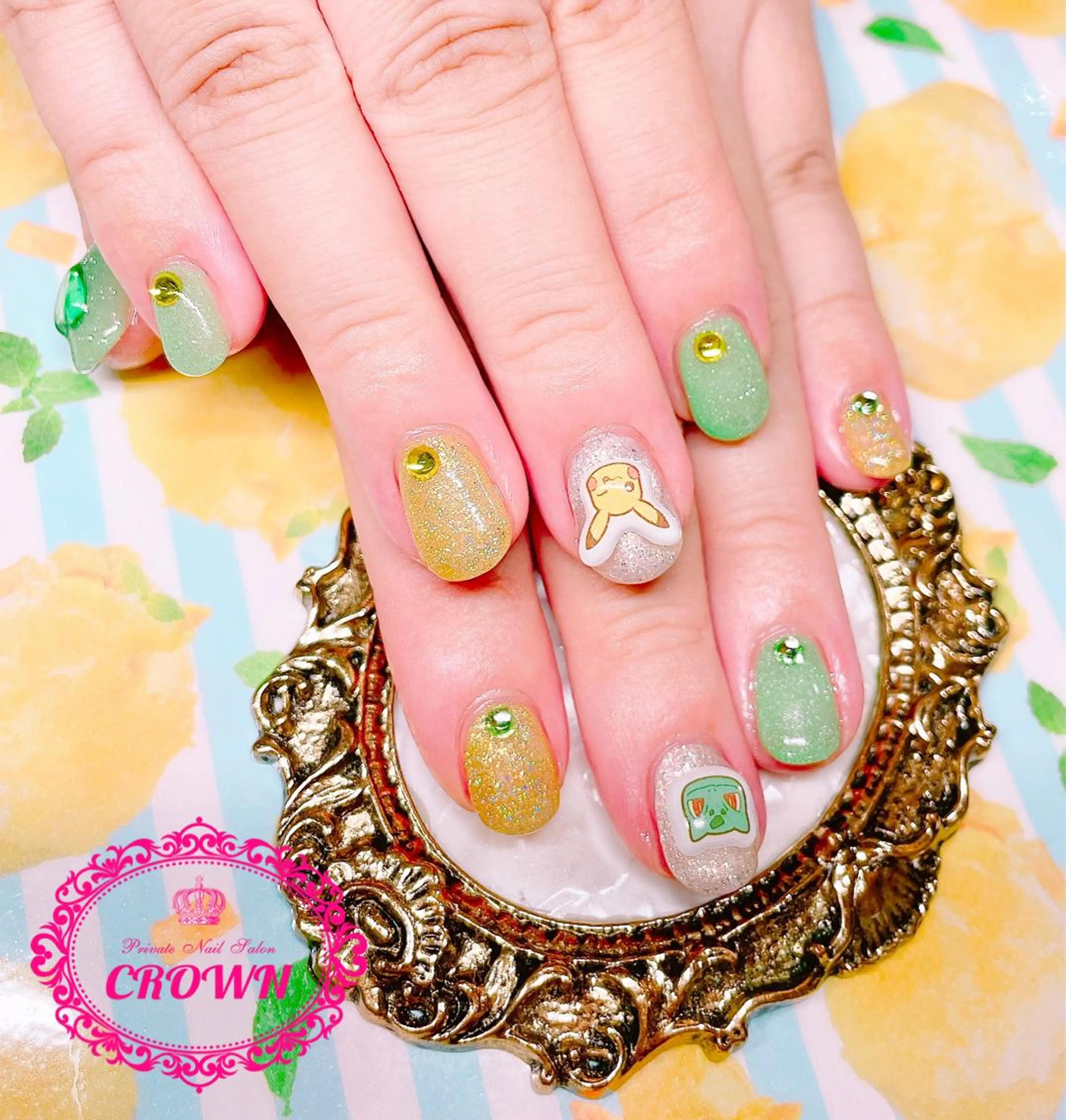 ネイル CROWN プライベートサロンのネイルデザイン