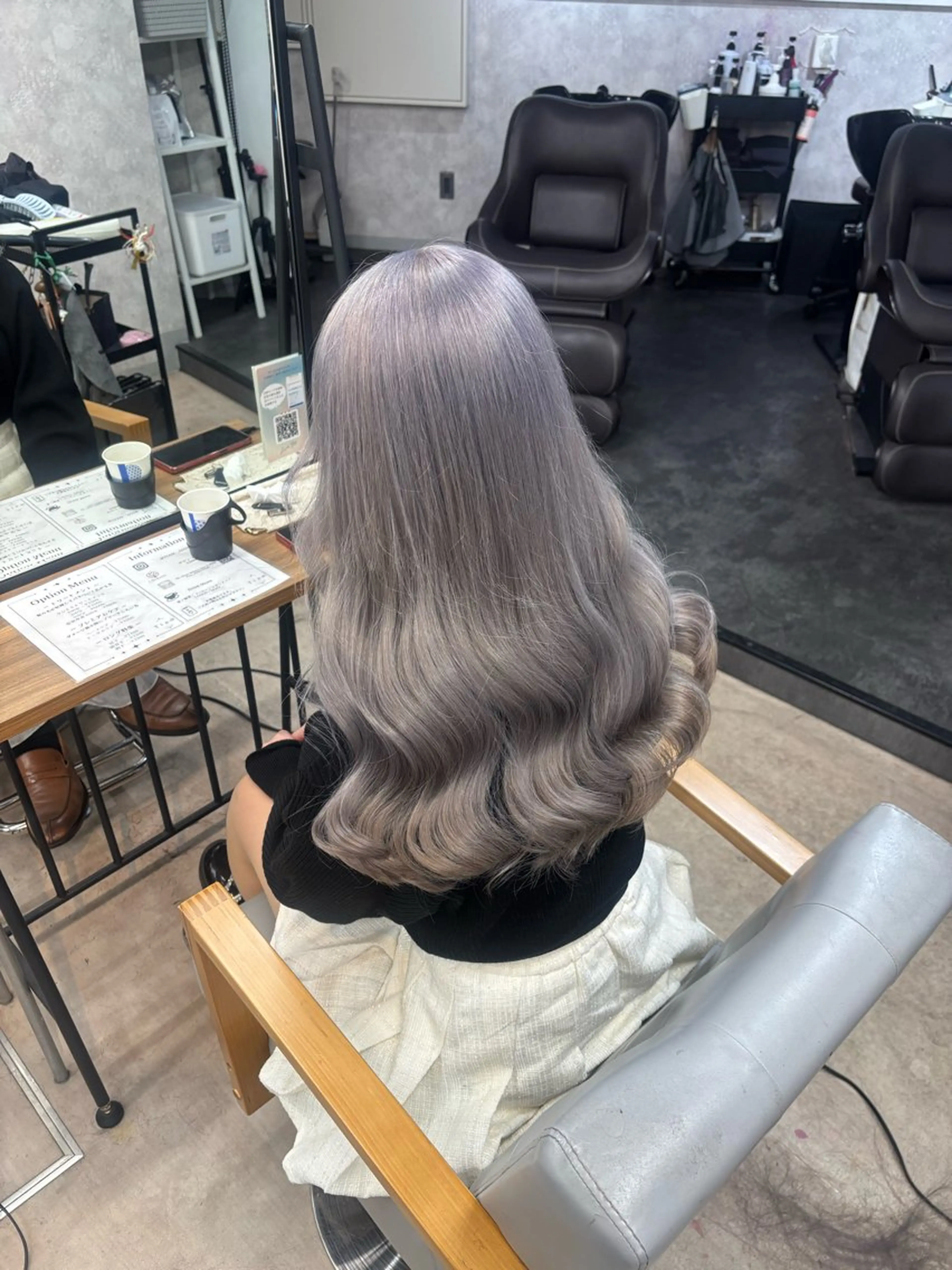 ロング カラー ヘアカラー トリートメント ギャル/ハイトーン 特化/ルイヤのヘアスタイル