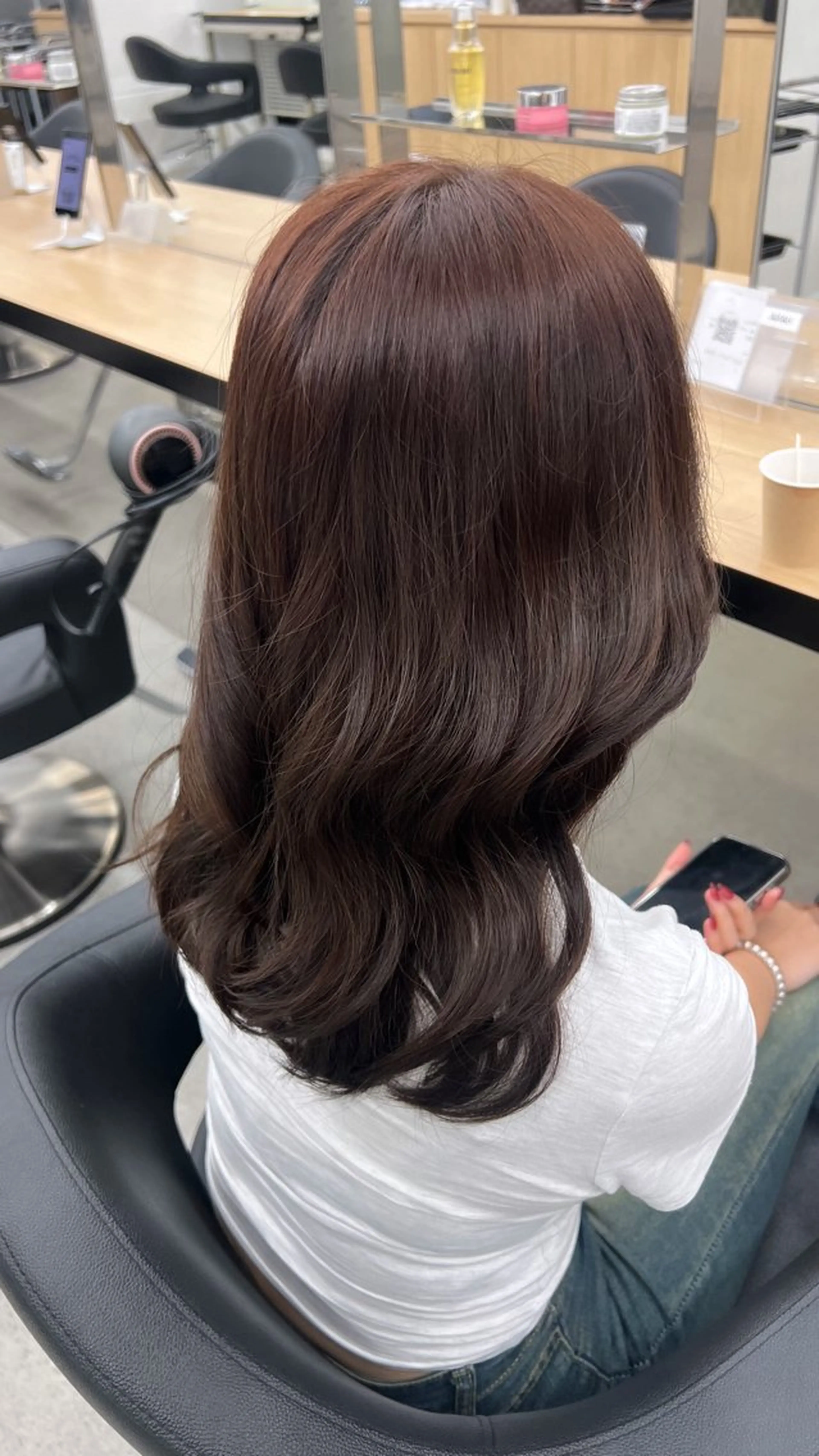 ロング カラー ブリーチ 髪質改善 トリートメント ヘアカラー 💗愛され暖色💗 ピンク/レッド💗のヘアスタイル