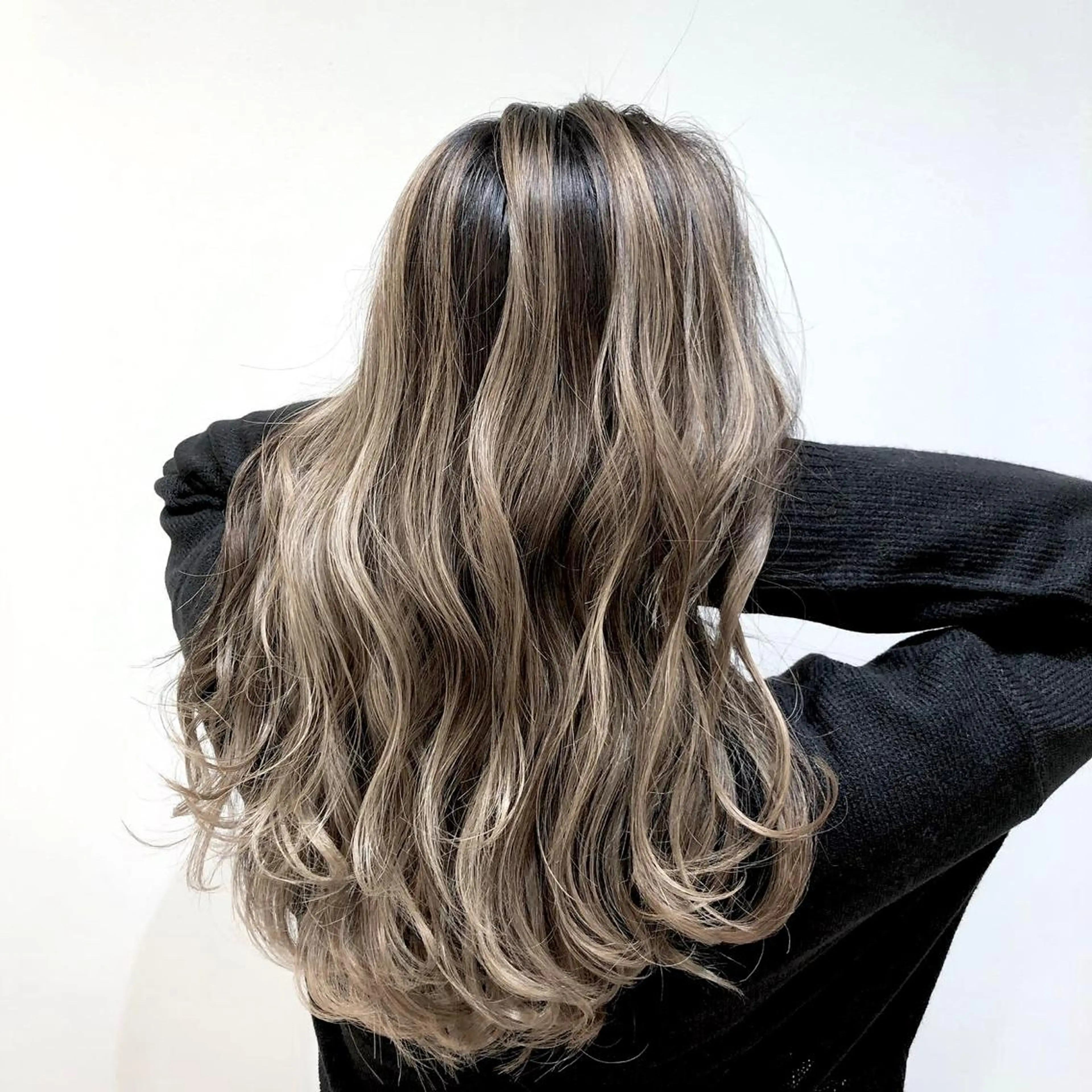 ロング レイヤーカット 【店長】大根 亮太のヘアスタイル