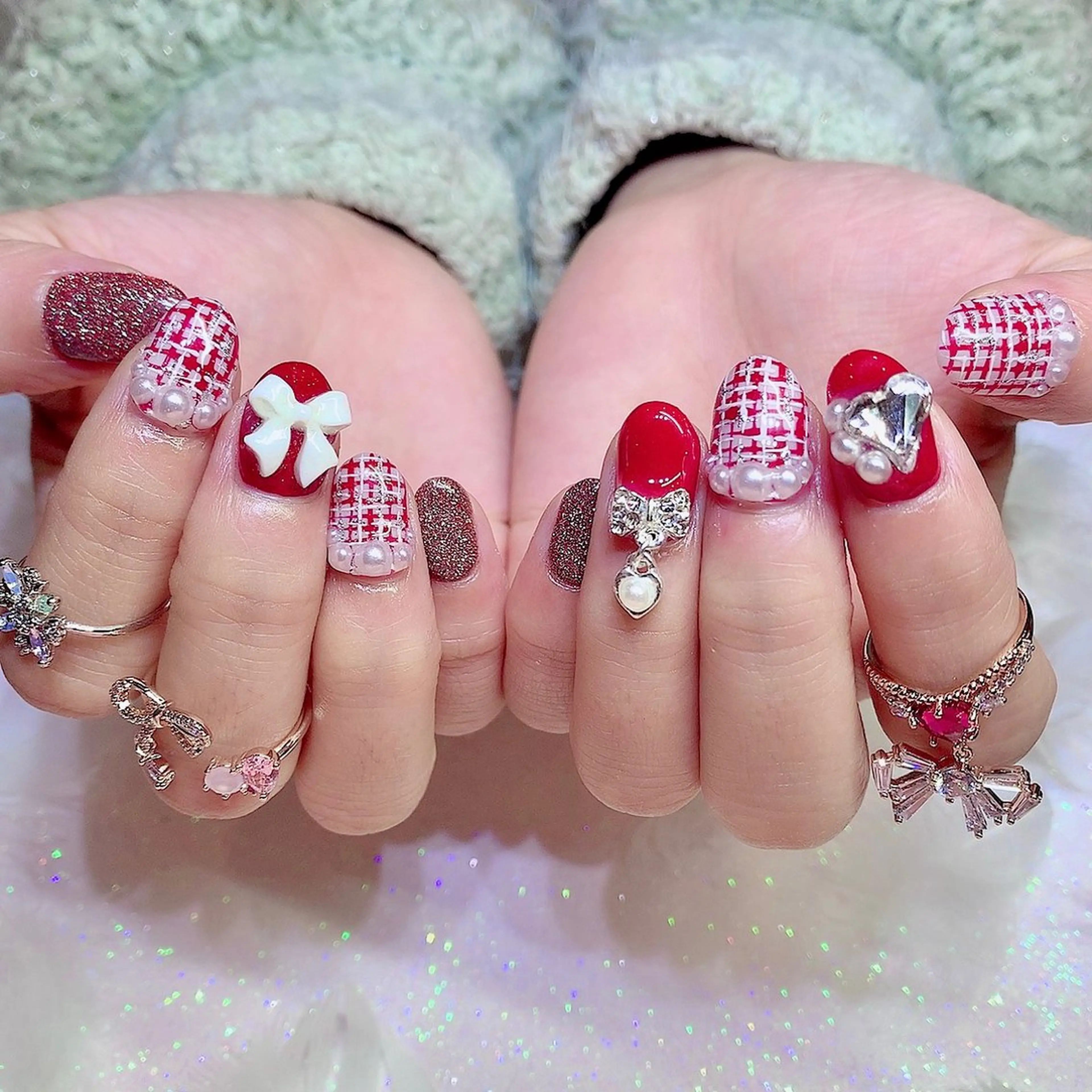 ネイル フラッシュネイル キラキラネイル 韓国ネイル 持ち込み 赤色 シェアサロンLei.g(レイジー)所属・3Dアートネイル💗 都築レナのネイルデザイン