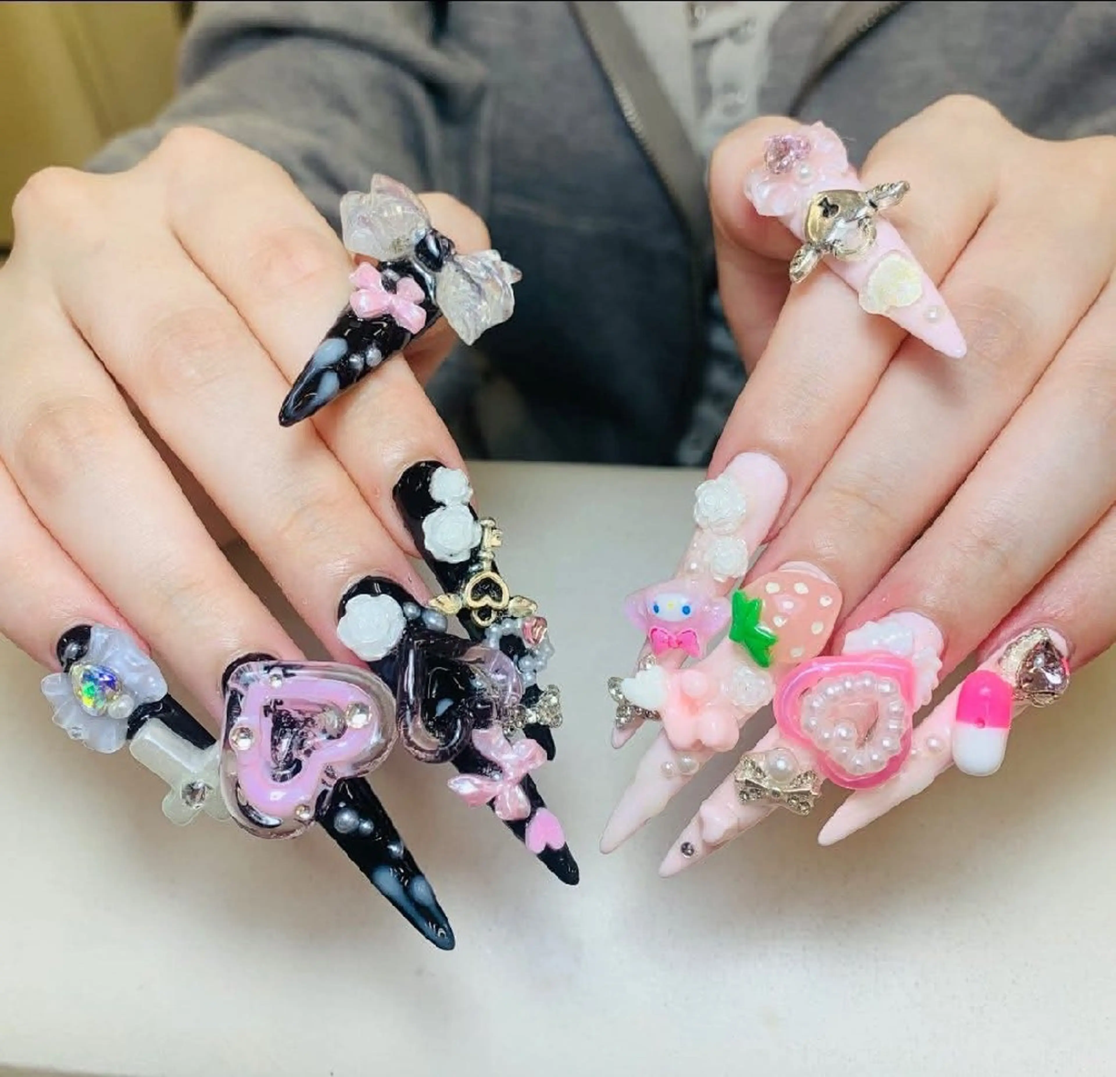 ネイル Naomi Nailのネイルデザイン