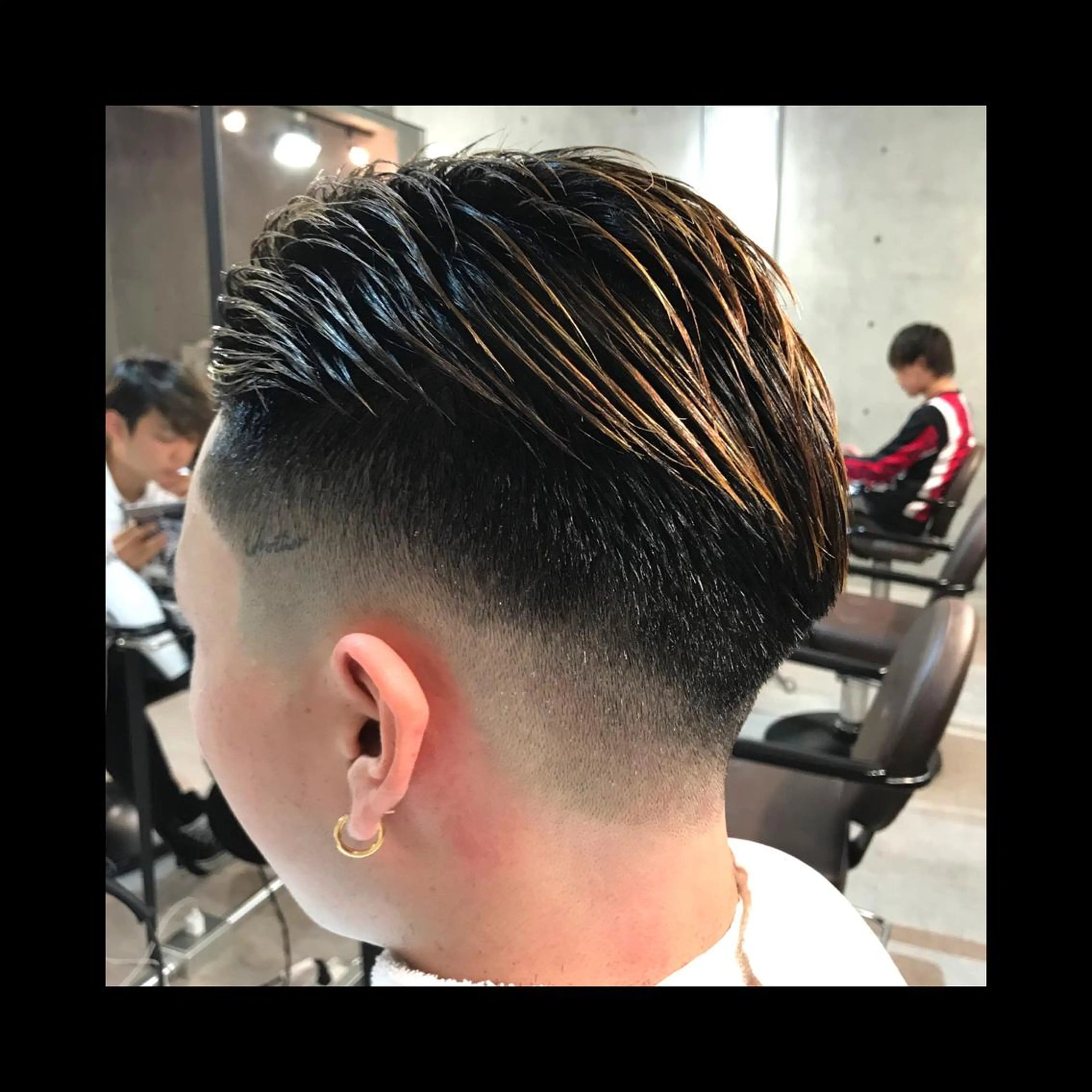 ショート トリートメント 及川シゲル 髪質改善講師のヘアスタイル