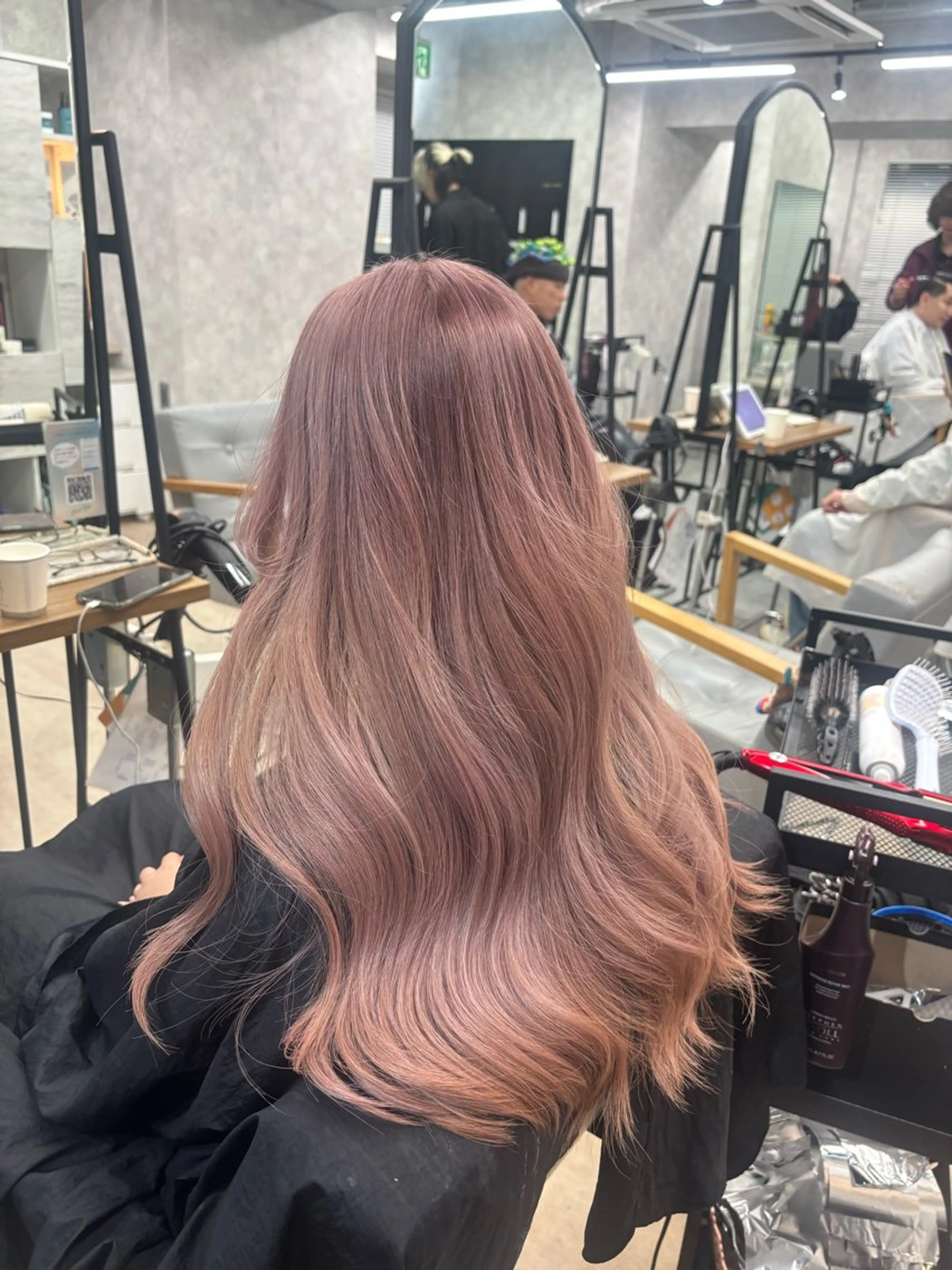 カラー カット ヘアカラー トリートメント ヘアセット ハイトーン/ギャル No.1/ルイヤのヘアスタイル