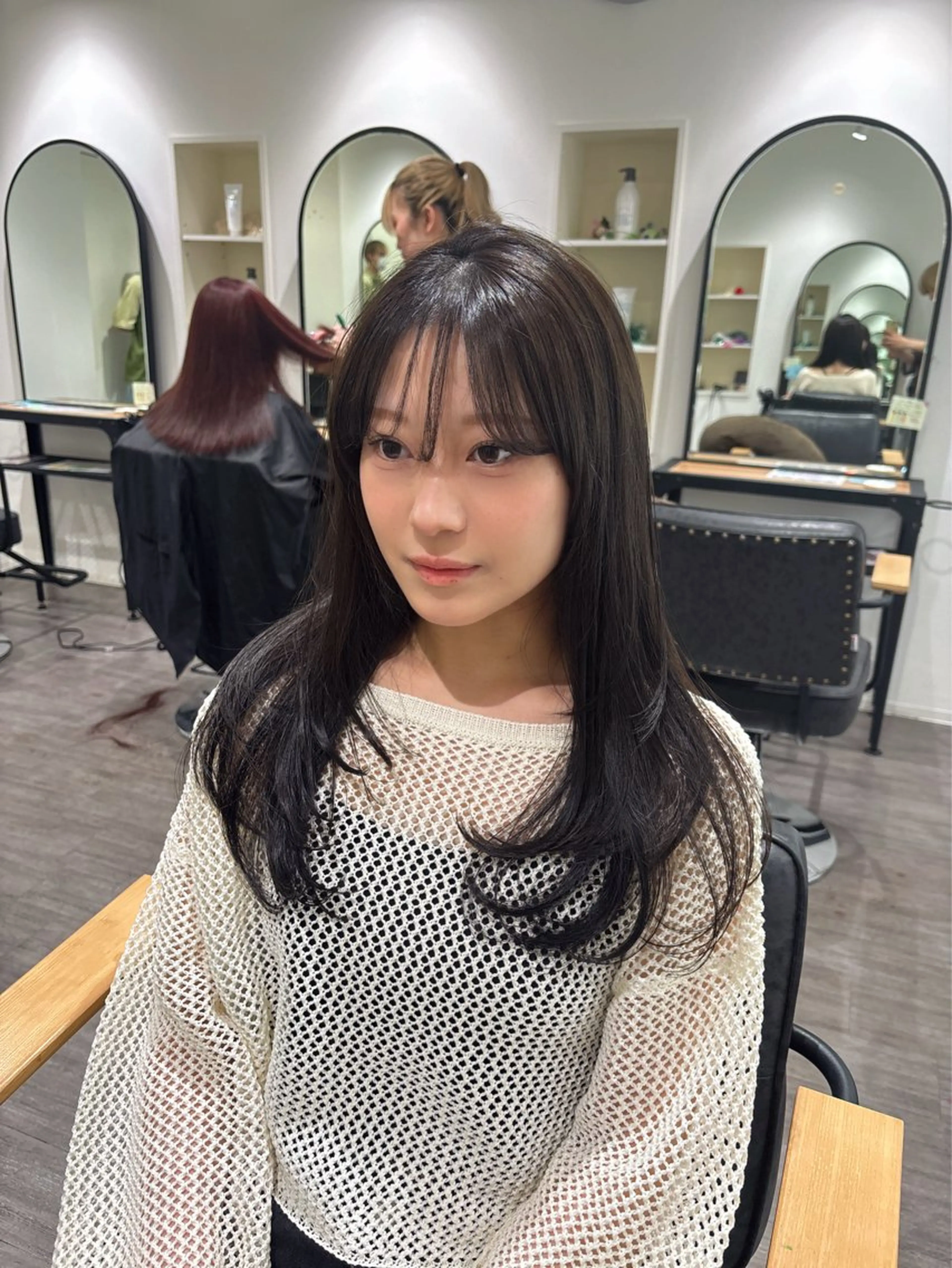 セミロング カラー レイヤーカット カット ヘアカラー トリートメント cocotte宜喜 弘希のヘアスタイル