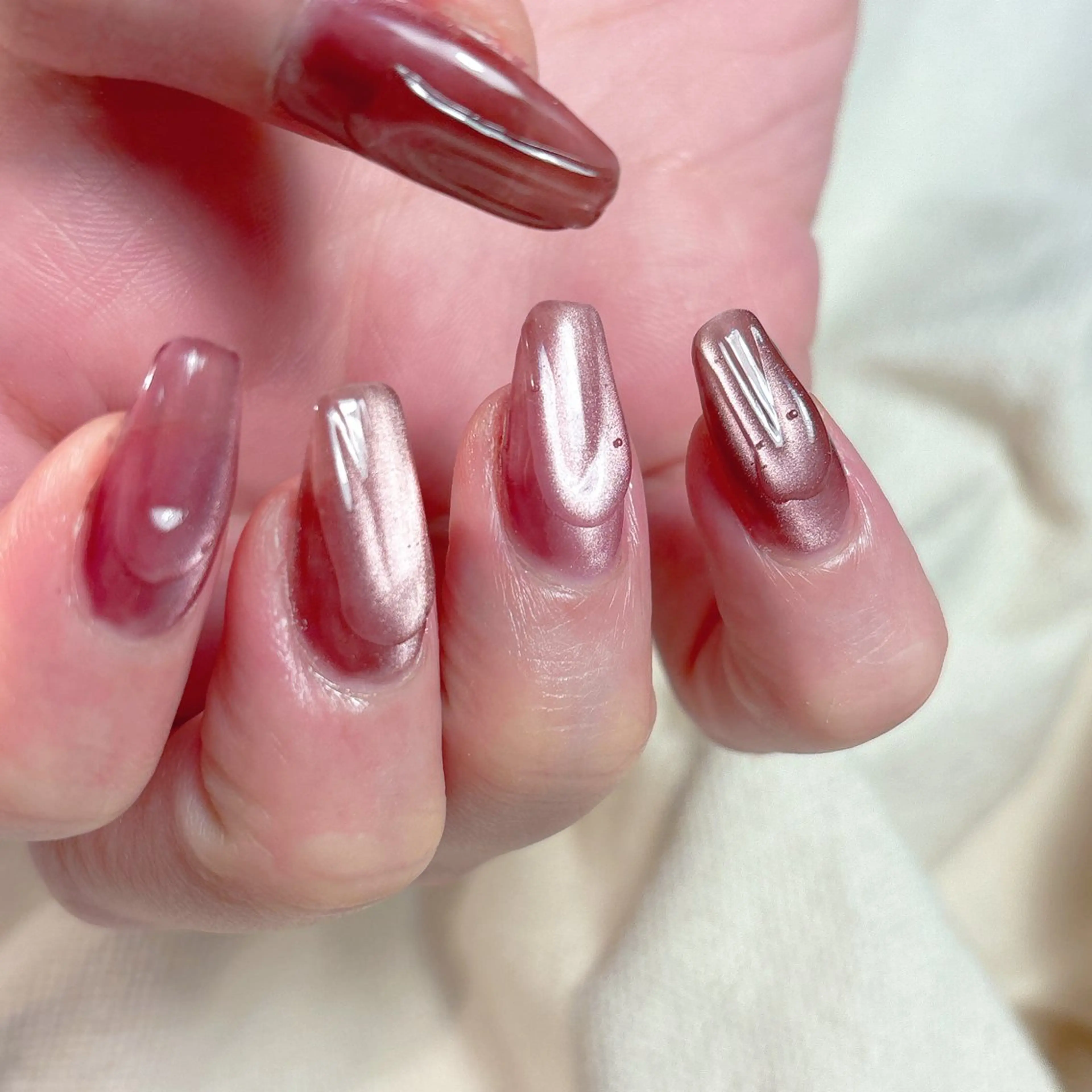 ネイル POPPY nail & eyelash【ポピーネイルアンドアイラッシュ】所属・POPPY nail Yumiのネイルデザイン