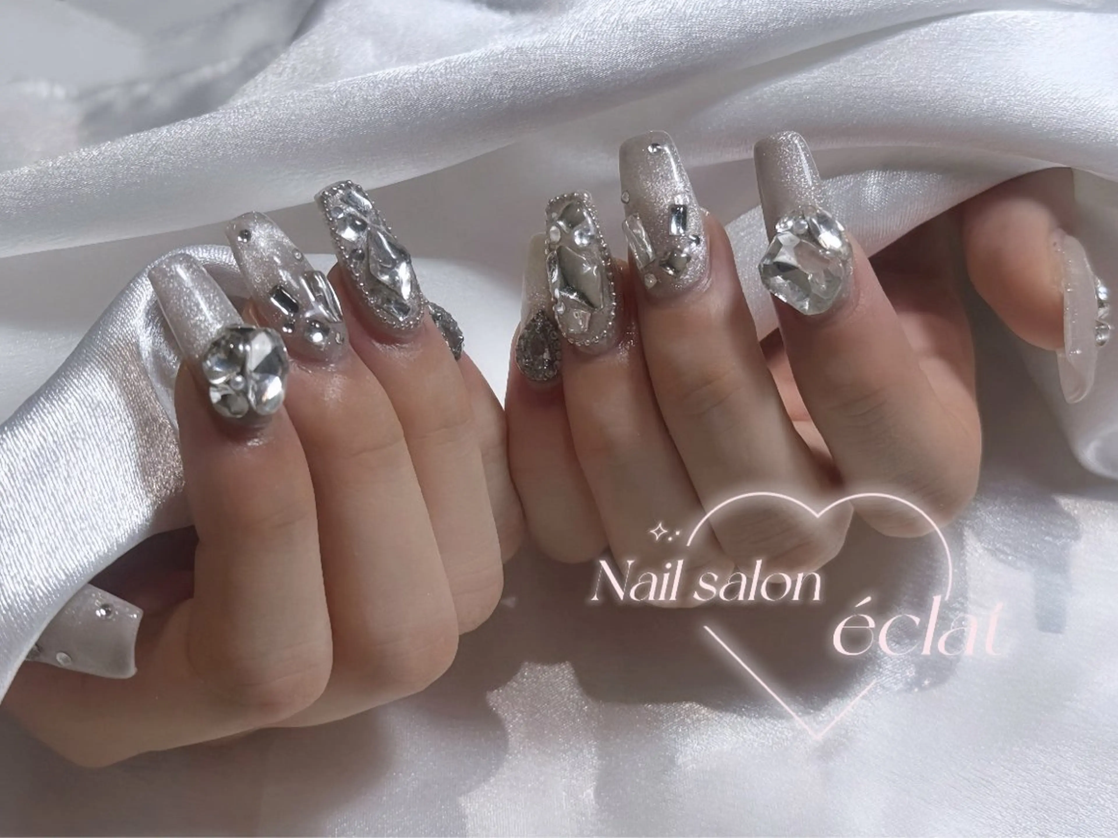 ネイル キラキラネイル ハンドネイル éclat ⸝꙳.⋆ 栄｜久屋大通のネイルデザイン