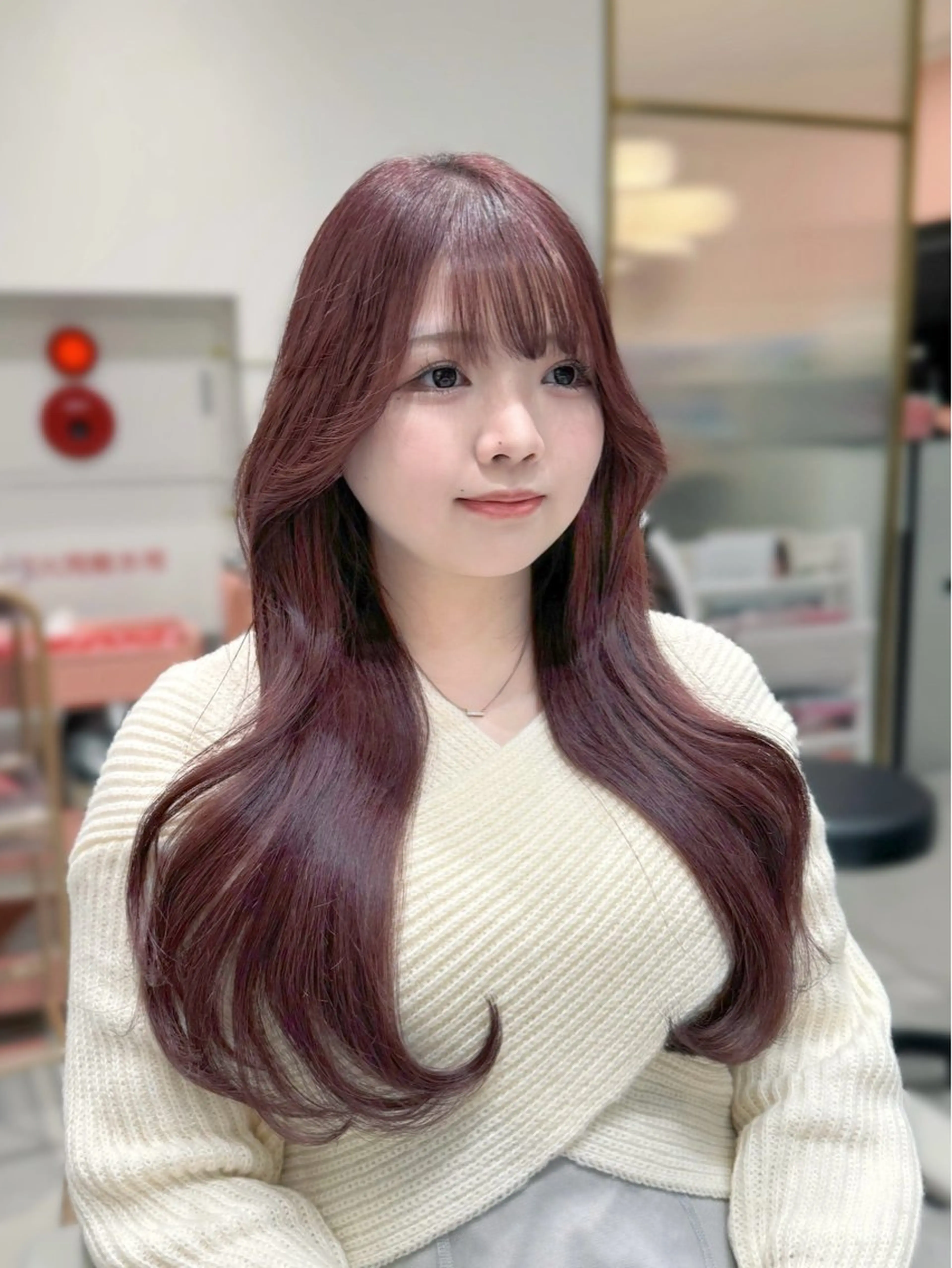 セミロング カラー カット ヘアカラー トリートメント ヘッドスパ ヘアセット 韓国ヘア/レイヤー/ 顔まわり/りょーとのヘアスタイル