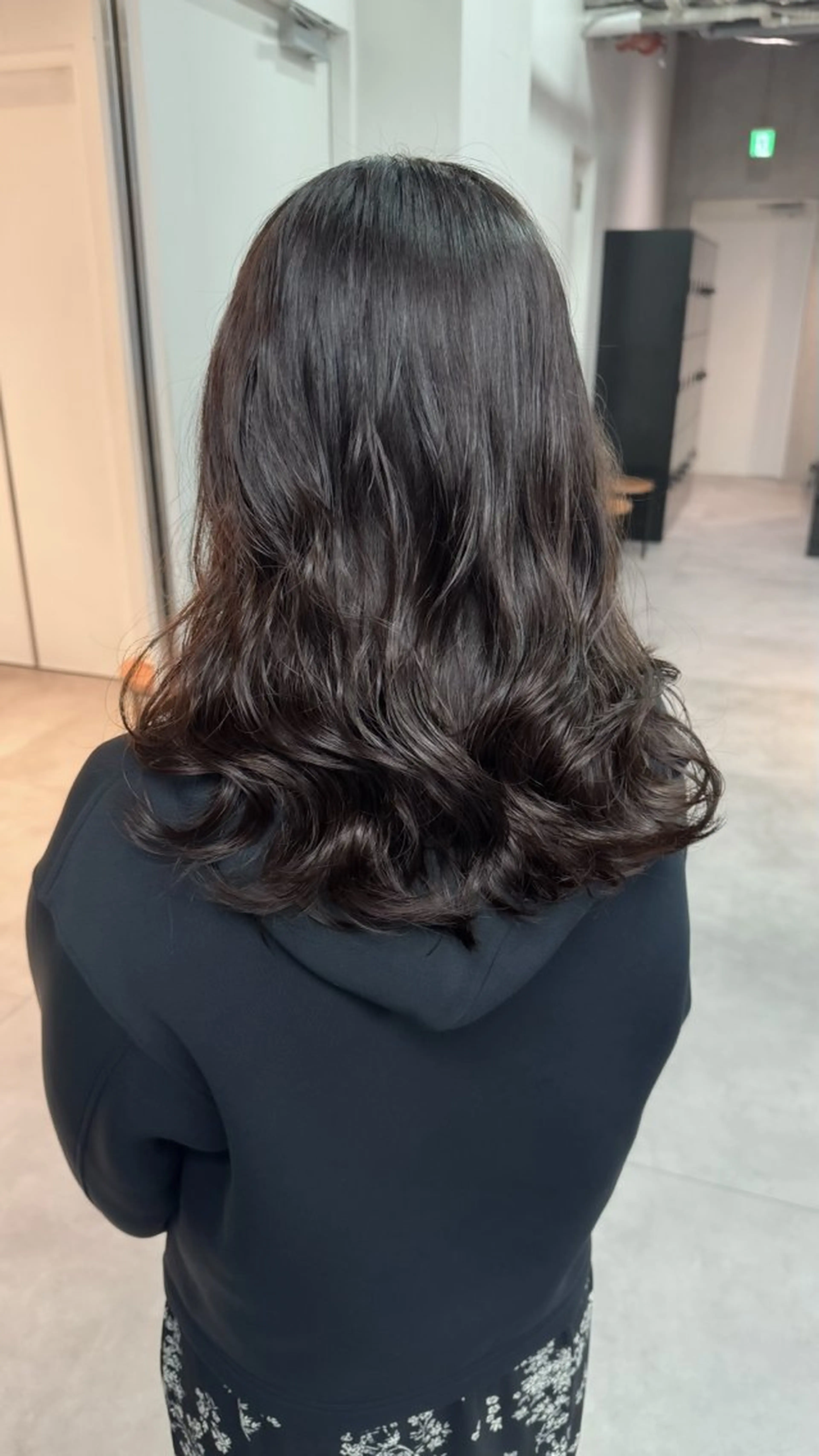 セミロング セミロングパーマ 小顔カット 小田 晃瑛のヘアスタイル