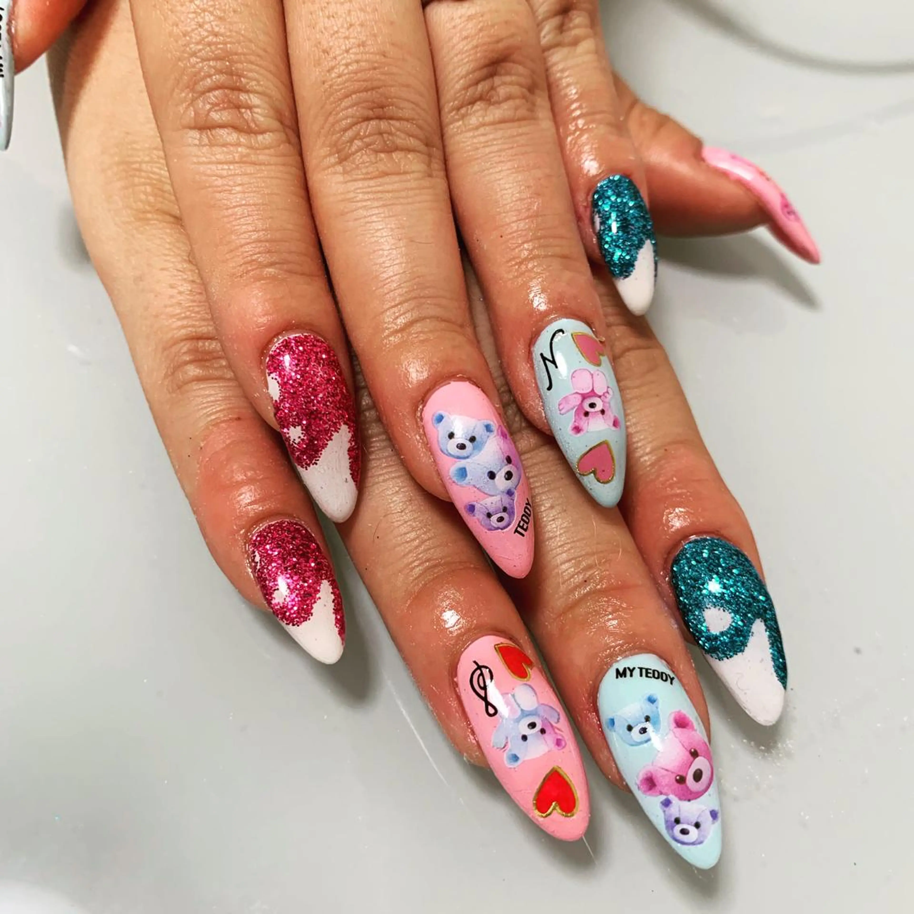 ネイル ハンドネイル 🌙🫧CHARME (RUKA)🦋🫧のネイルデザイン