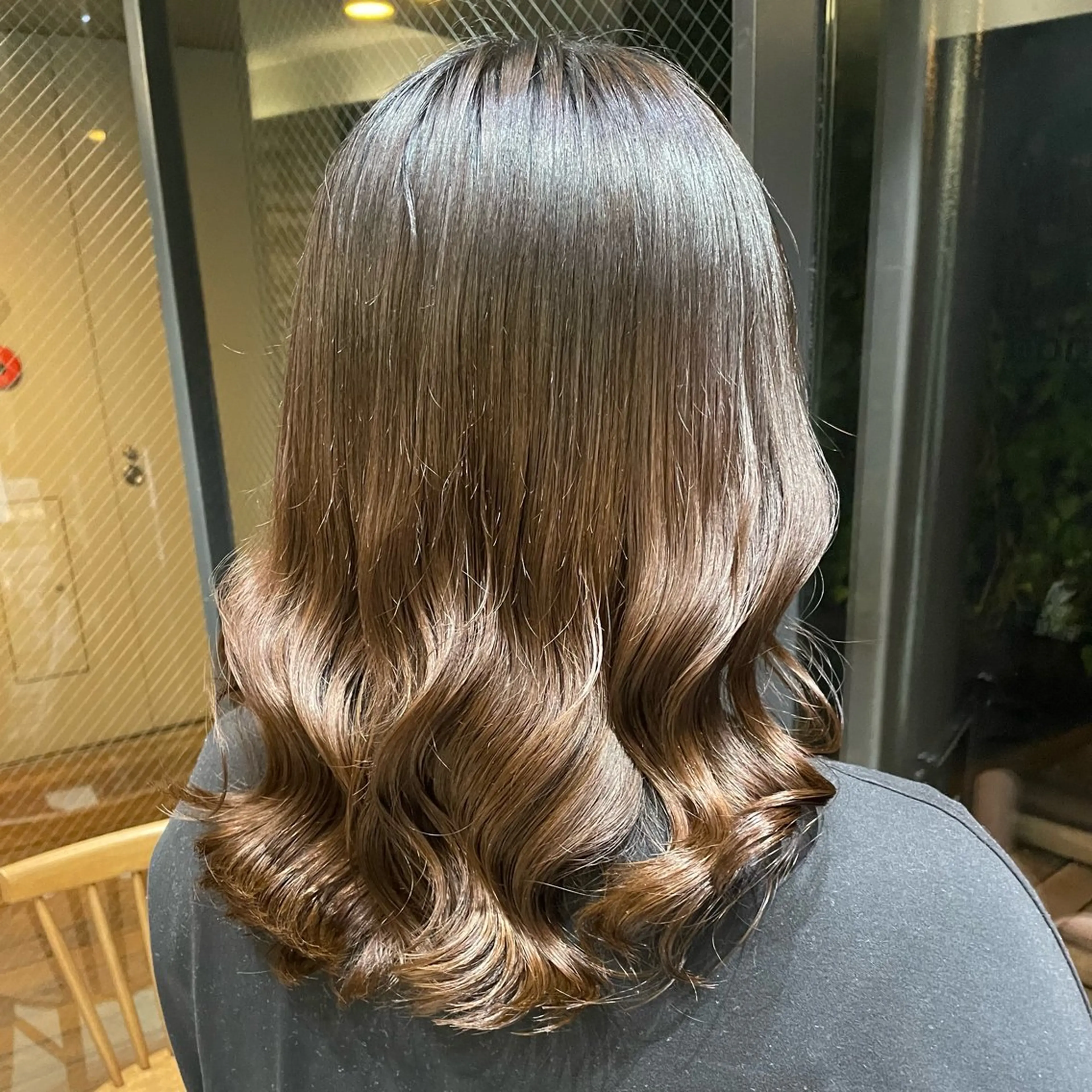 セミロング パーマ パーマ 韓国風パーマ🌿コテ 巻き風パーマ/るいのヘアスタイル