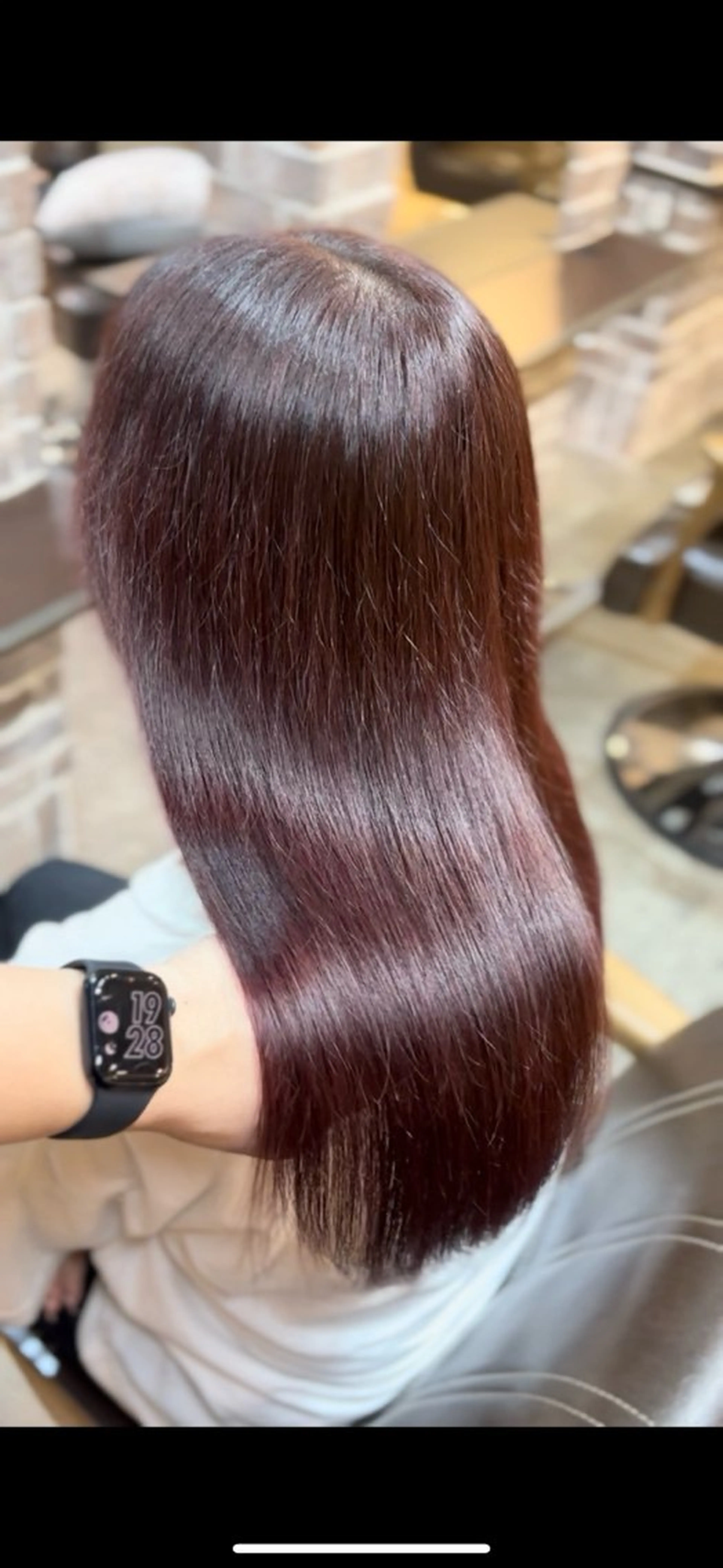 ロング カラー ボルドーカラー ヘアカラー トリートメント カラーモデル/ 川野秀真のヘアスタイル