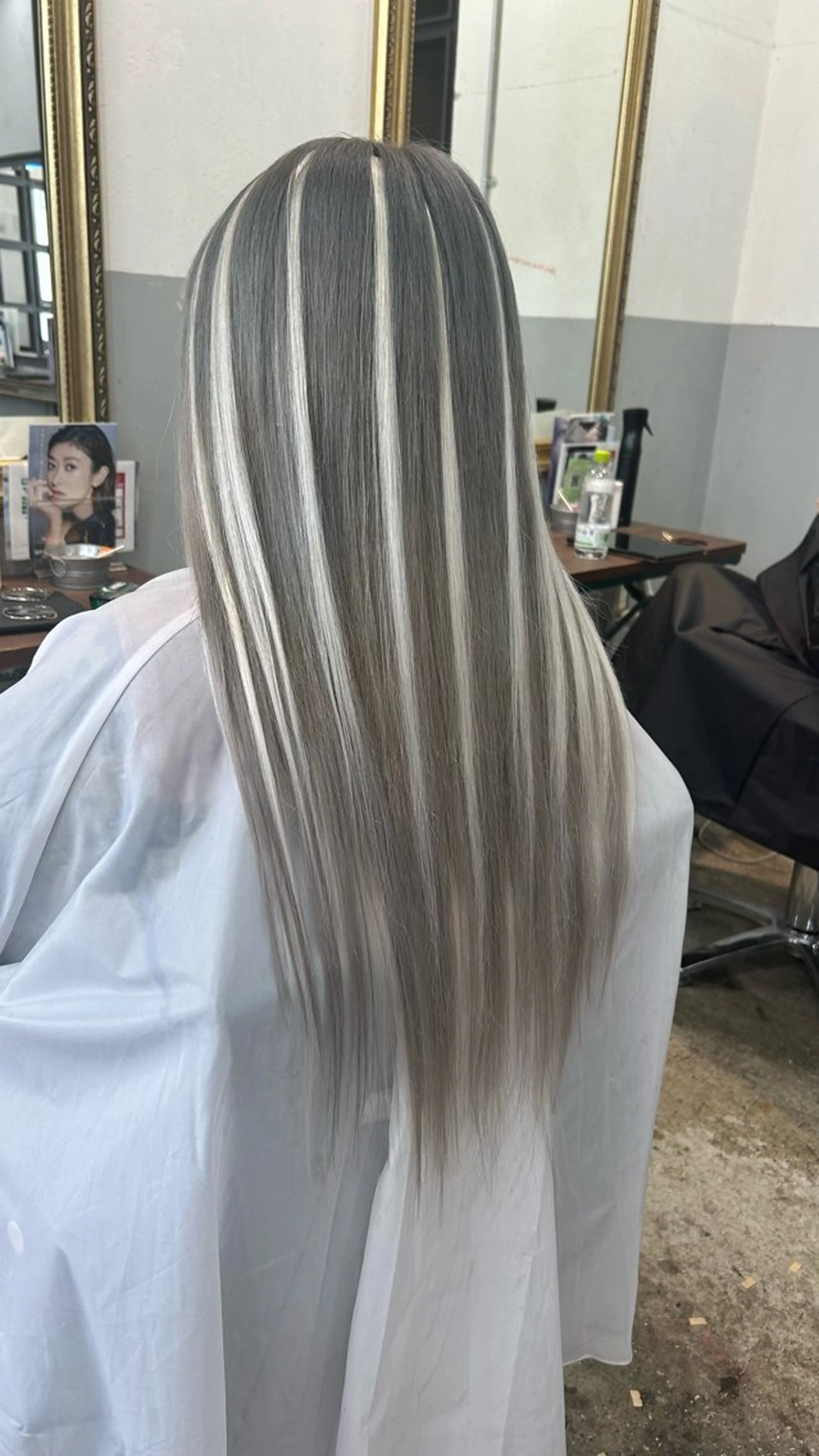 ロング カラー ハイライトカラー エクステ ハイライト SITY.天神大名【シティ】所属・🦋mamiya🦋 カットモデル募集のヘアスタイル