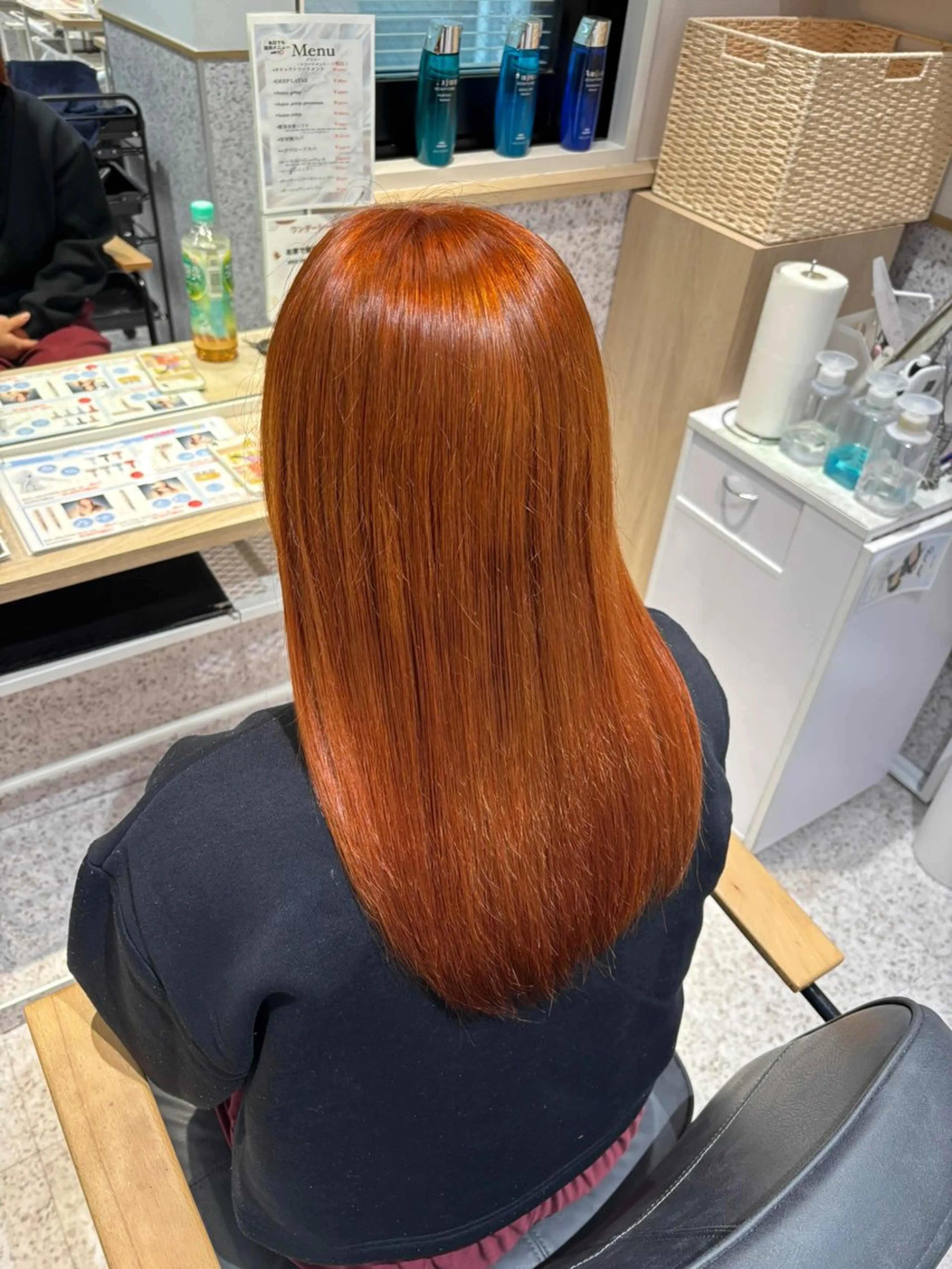 ロング カラー ダブルカラー イヤリングカラー ハイライトカラー ハイトーンカラー インナーカラー カット ヘアカラー 暖色カラー/ パリジェンヌ💟みくのヘアスタイル