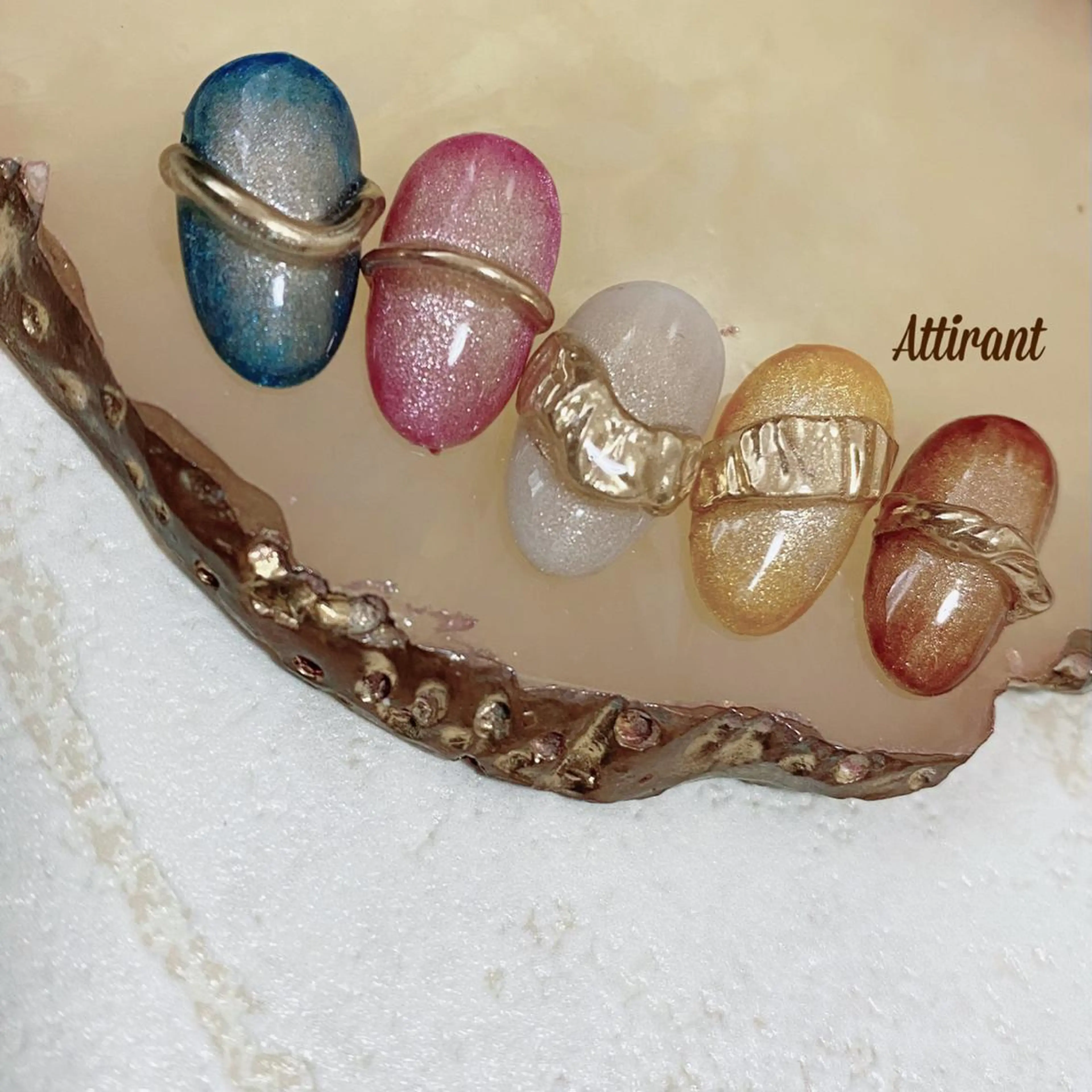 ネイル ハンドネイル ネイルサロン アティロン所属・ネイルサロン アティロンのネイルデザイン