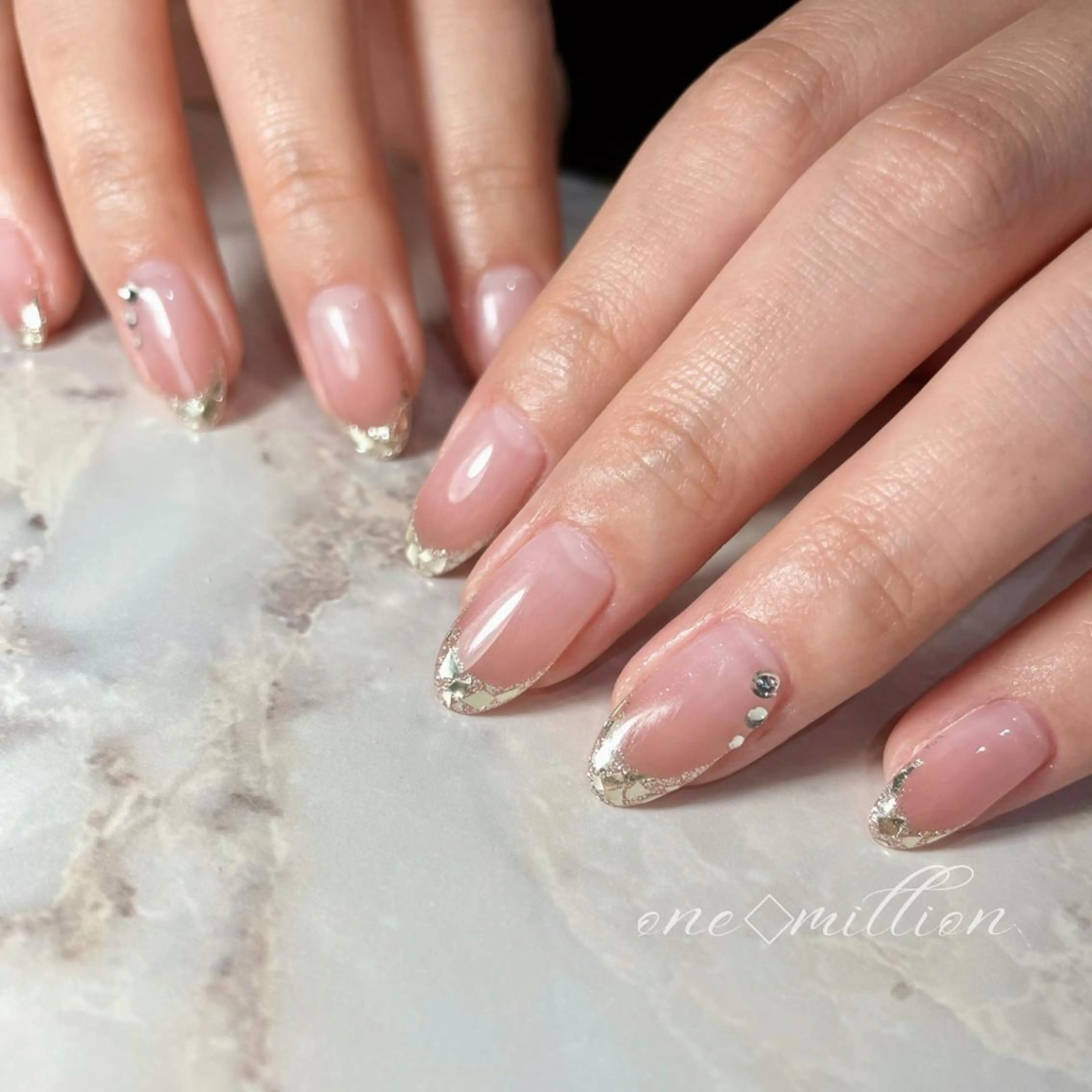ネイル フレンチネイル ジェルネイル ガラスフレンチ nail salon ワンミリオンのネイルデザイン