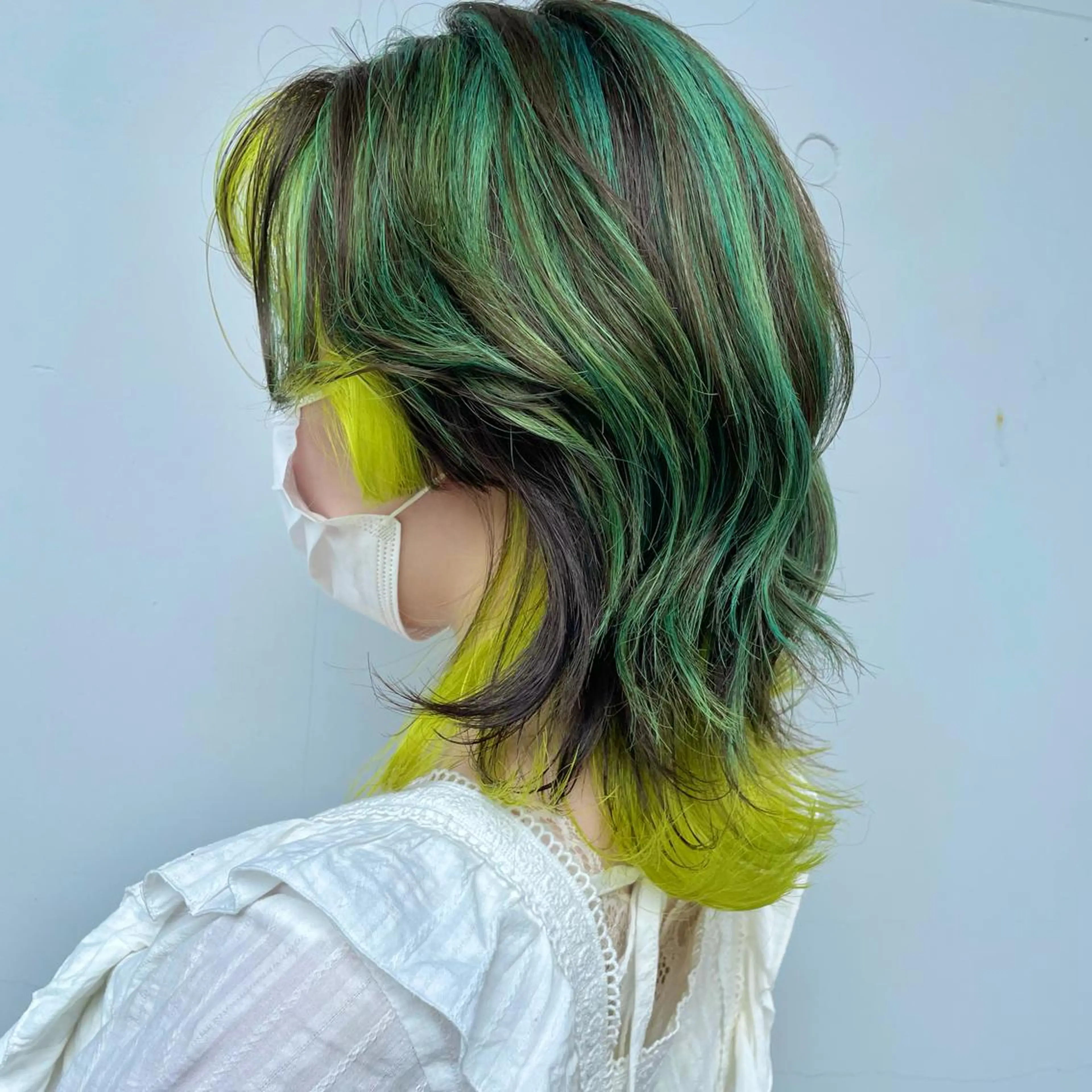 ミディアム ヘアカラー トリートメント もにか🌞原宿/渋谷 🌝ブリーチカラーのヘアスタイル