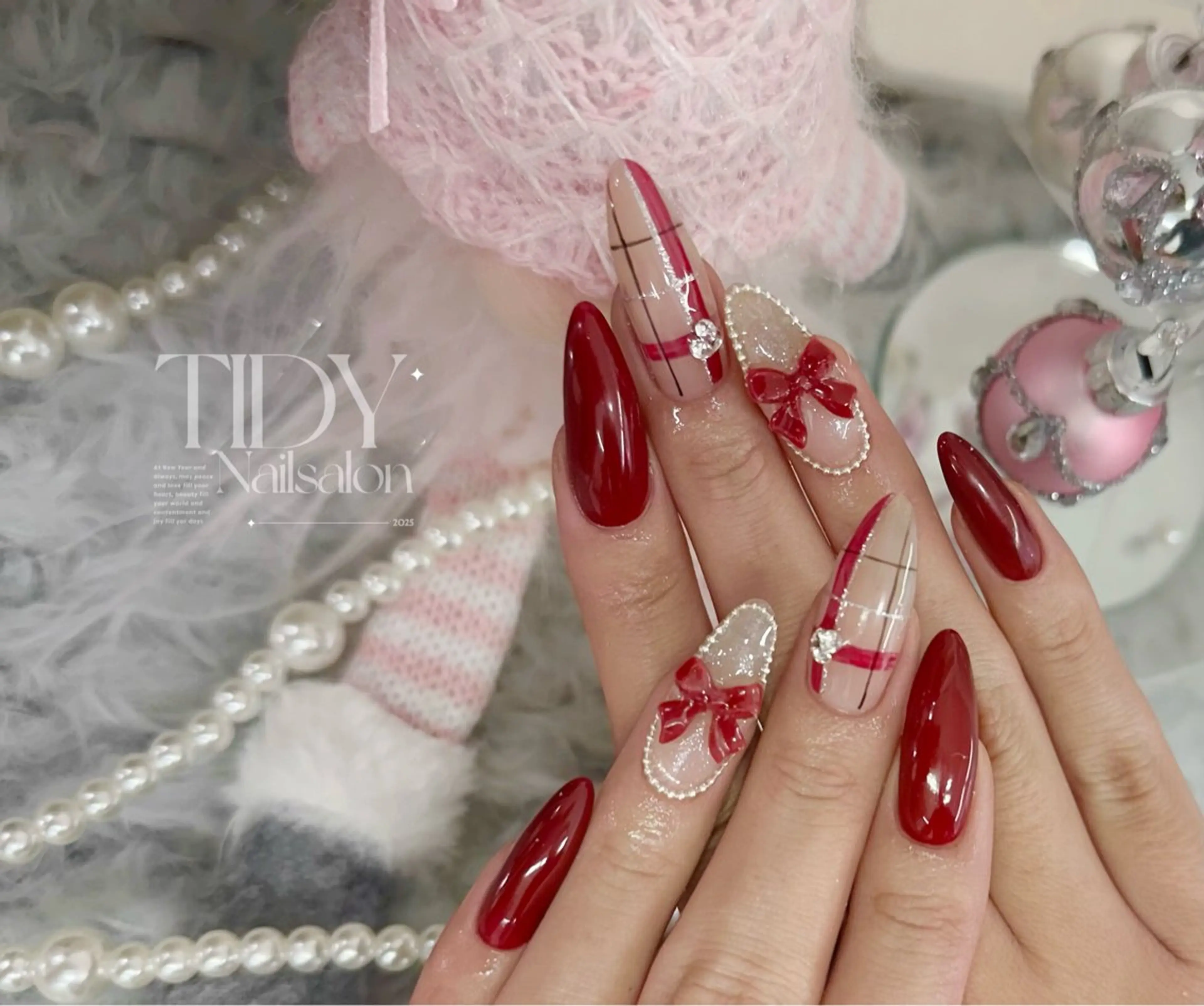 ネイル 長さ出し フットネイル ジェルネイル キラキラネイル 韓国ネイル ハンドネイル TIDY M&Mのネイルデザイン