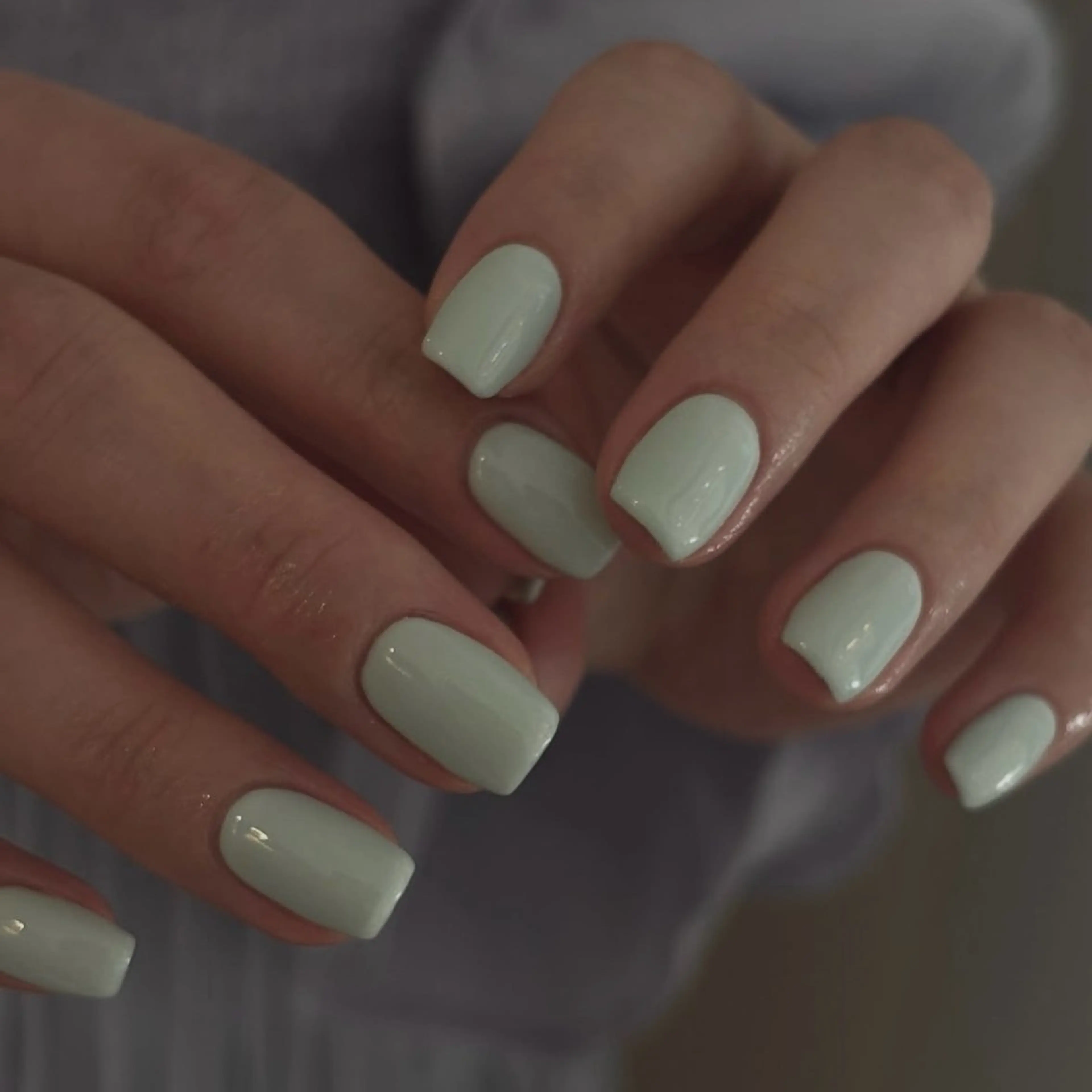 ネイル ワンカラーネイル moe ⠀のネイルデザイン