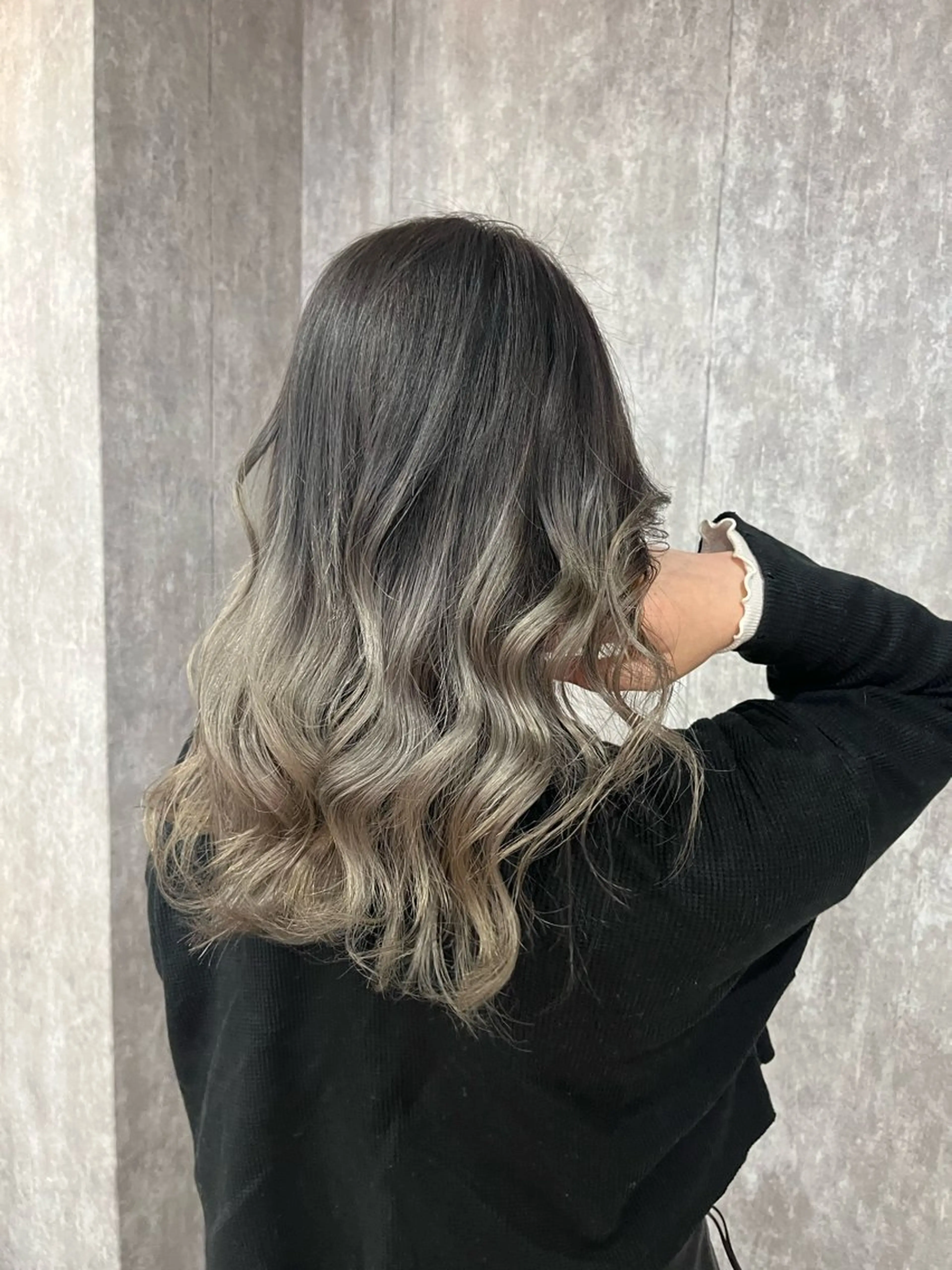 ミディアム TIDEHAIR JUNYAのヘアスタイル