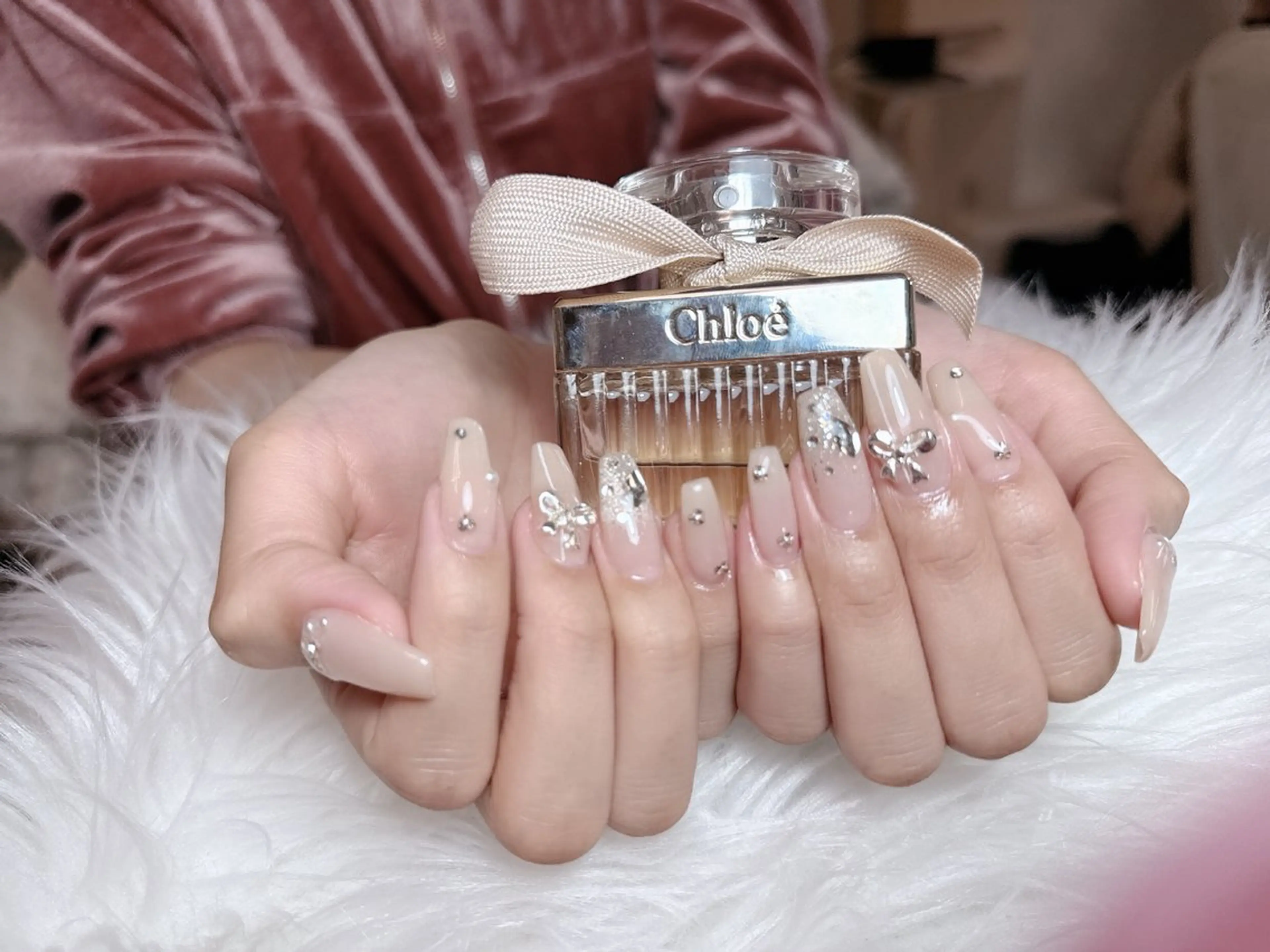 ネイル チークネイル ジェルネイル キラキラネイル 韓国ネイル マグネットネイル ハンドネイル Vp ネイルのネイルデザイン