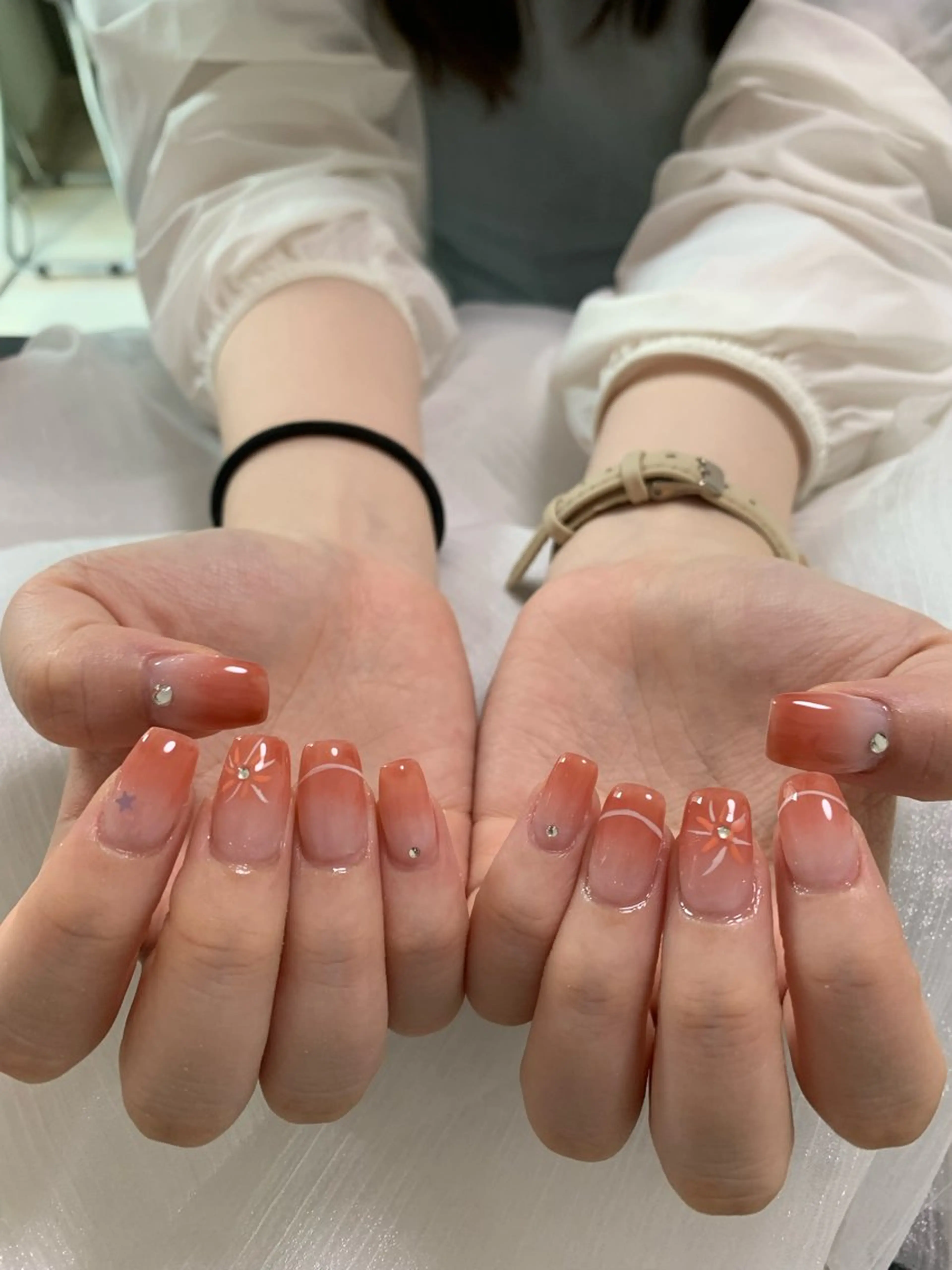 ネイル ハンドネイル しょう えんきんのネイルデザイン