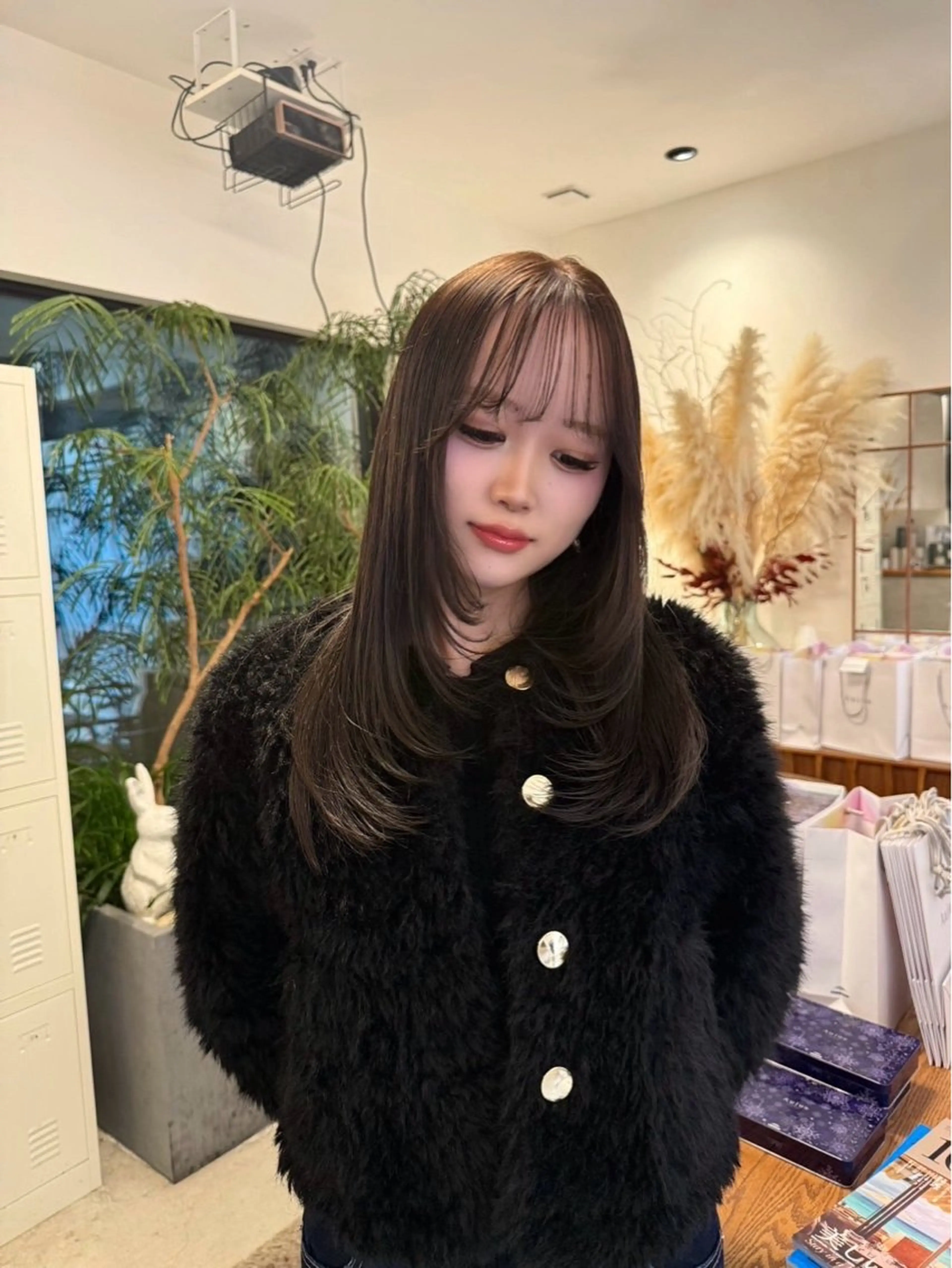 ロング カラー 吉田 琴音のヘアスタイル