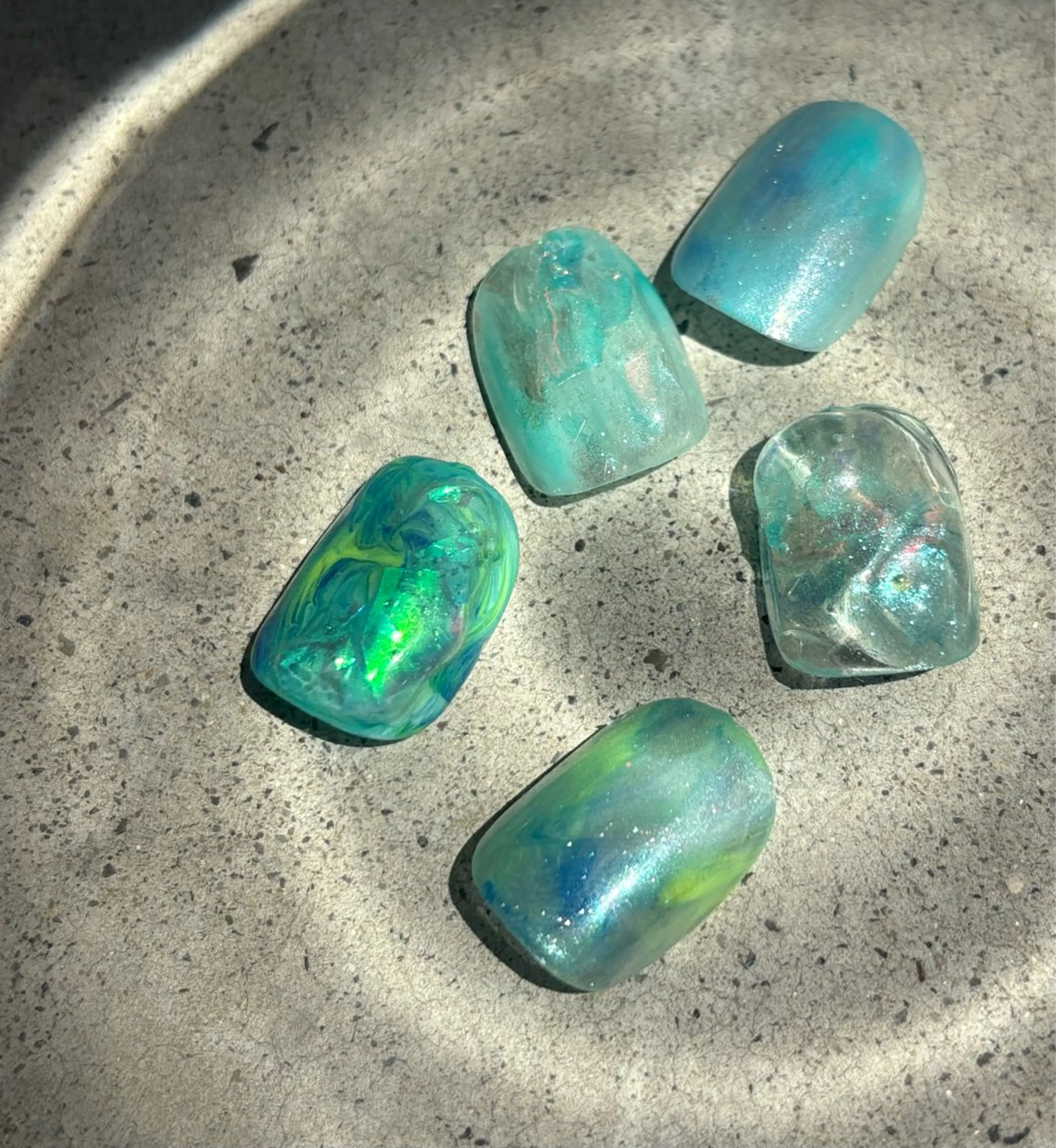 ネイル neouv所属・NEOUV NAILのネイルデザイン