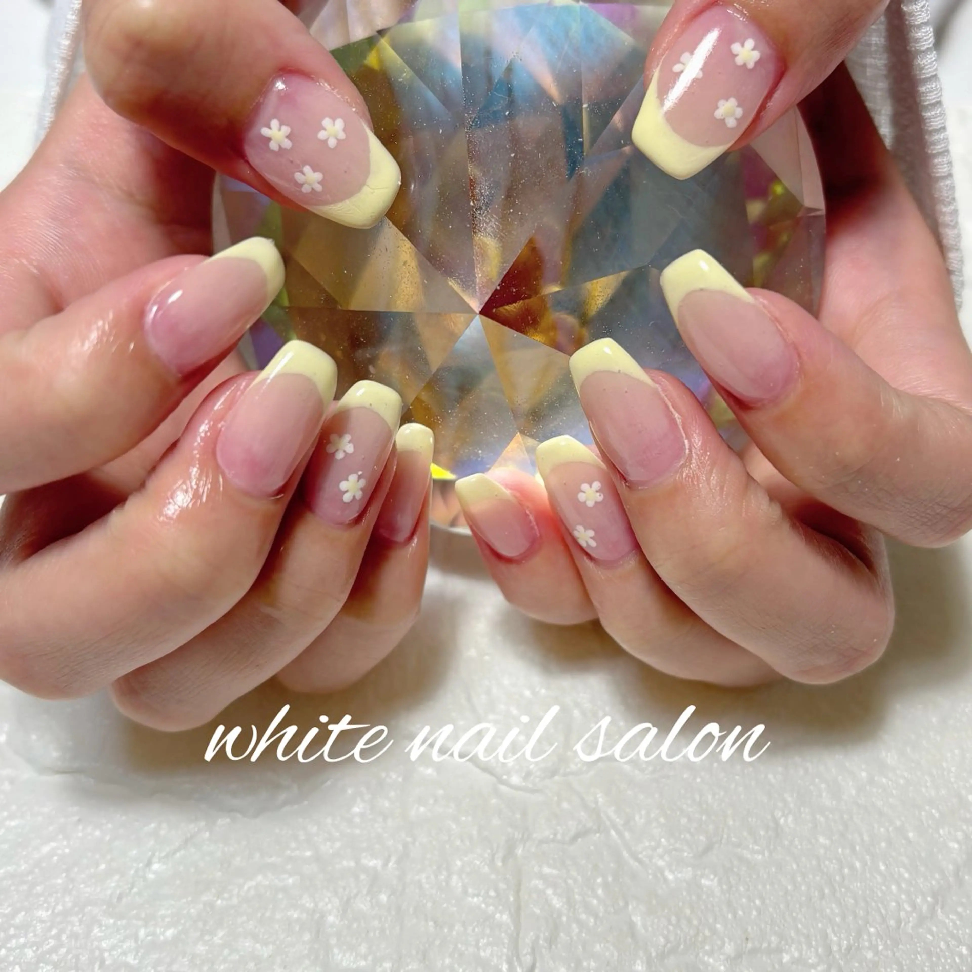 ネイル フットネイル 持ち込み ハンドネイル white nail salonのネイルデザイン