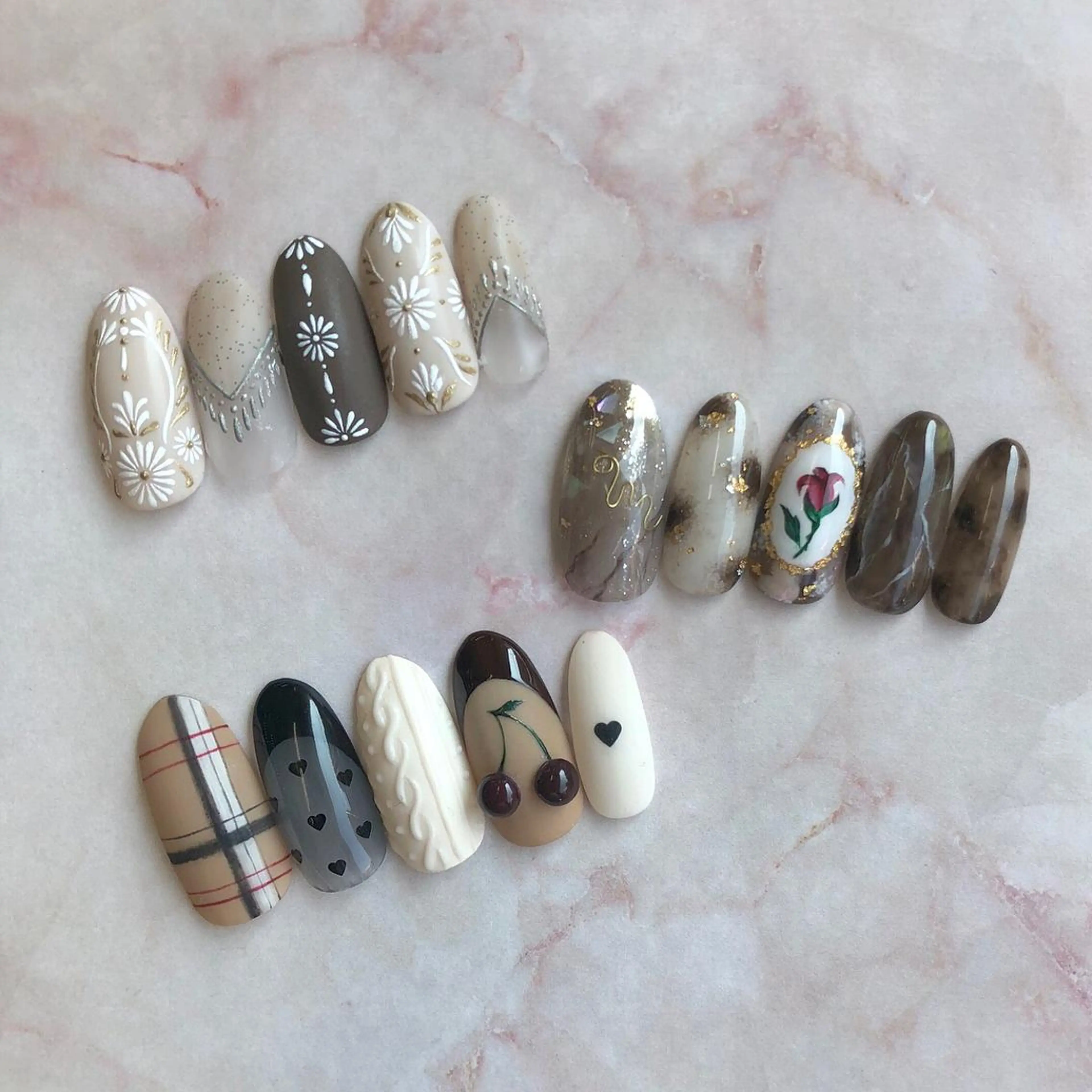 ネイル Twinkling( private salon)所属・三宅 京香のネイルデザイン