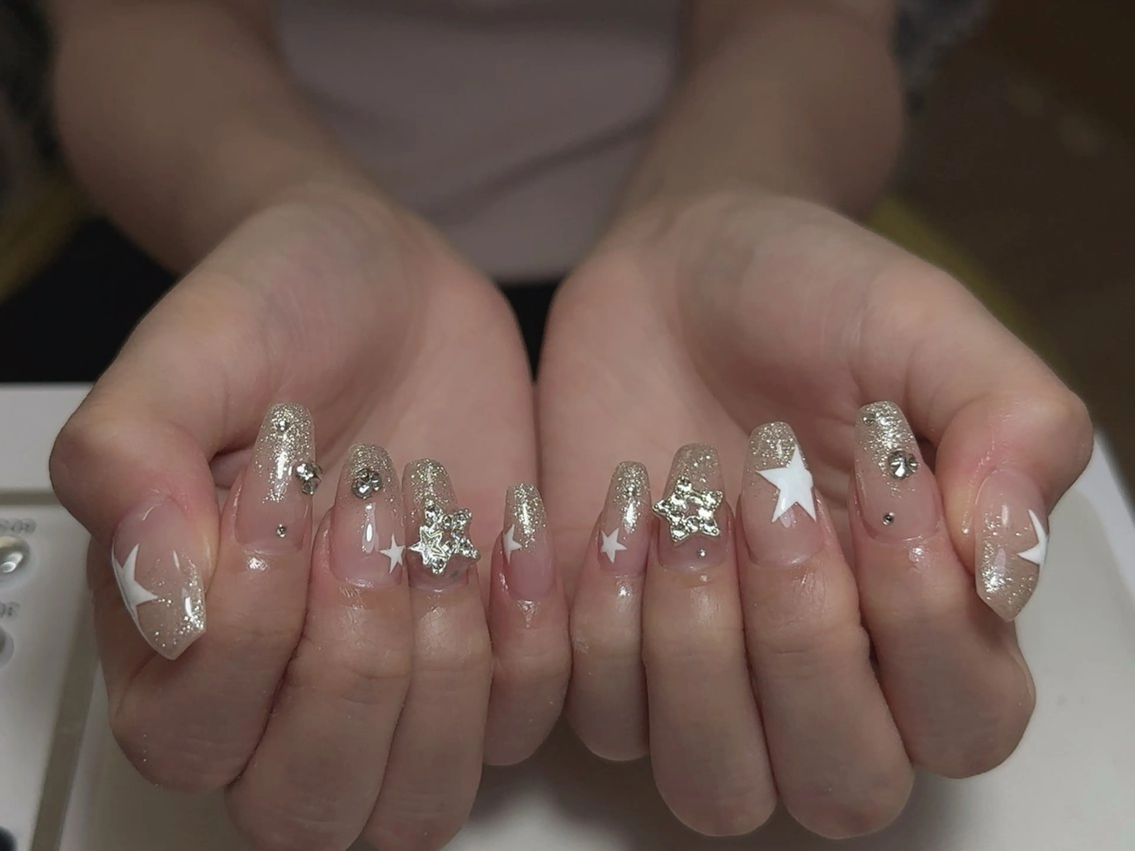 ネイル ハンドネイル NAIL CIRCLESのネイルデザイン