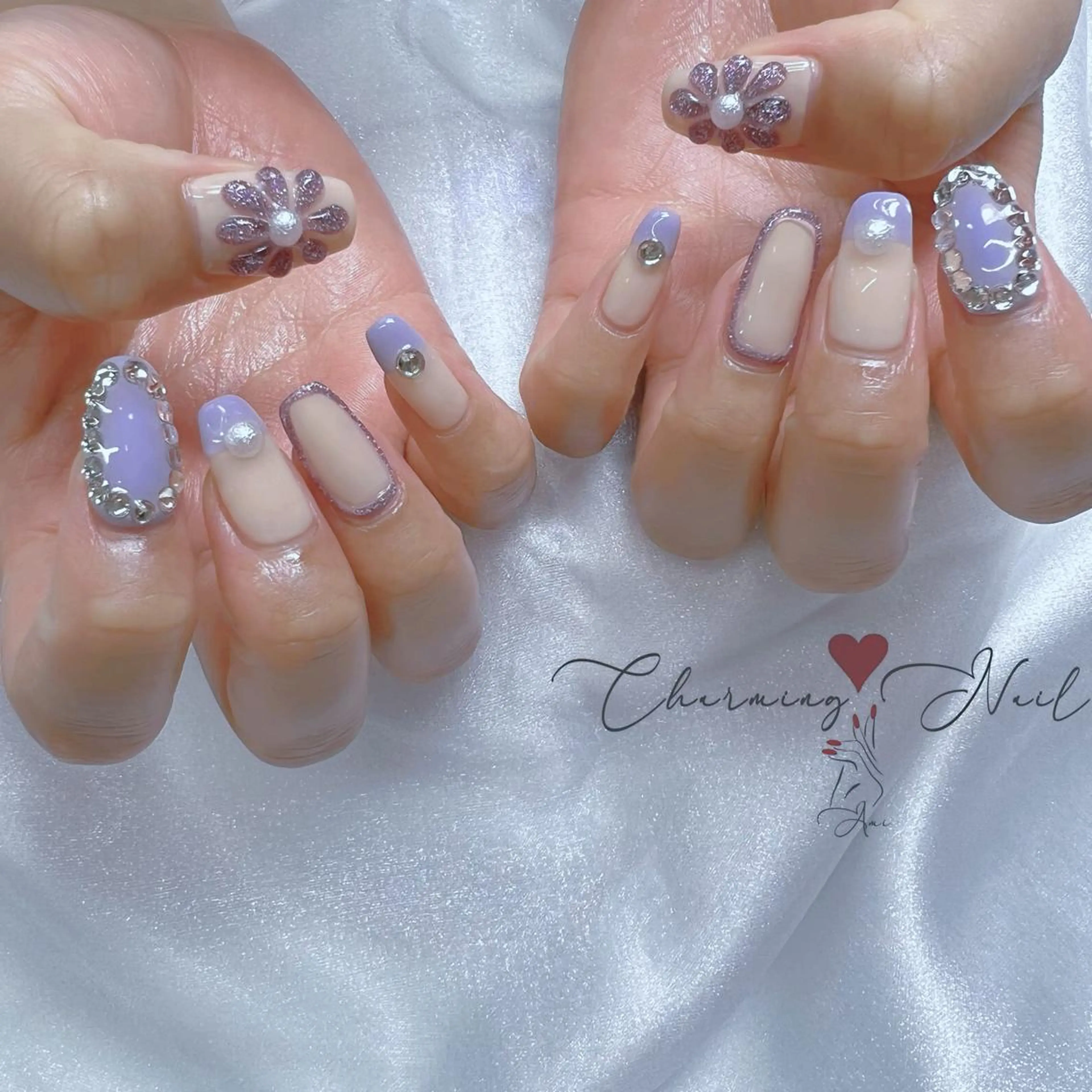 ネイル フラワーネイル ぷっくりネイル パープル Charming❤️Nail所属・Nailist Amiのその他イメージ