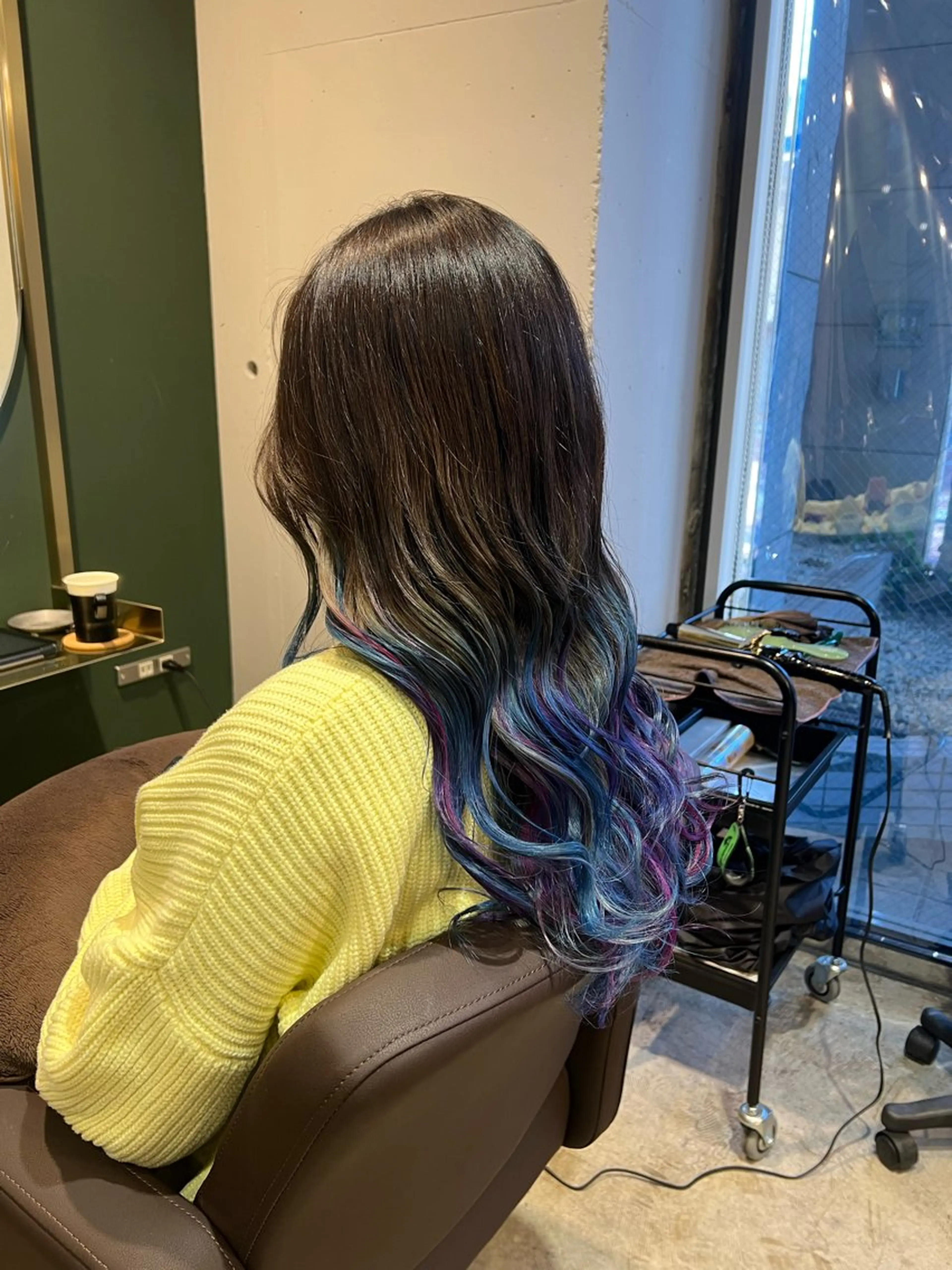 ロング カラー グラデーションカラー ヘアカラー トリートメント ヘッドスパ カラースペシャリスト しょう🧑🏼‍🎨のヘアスタイル