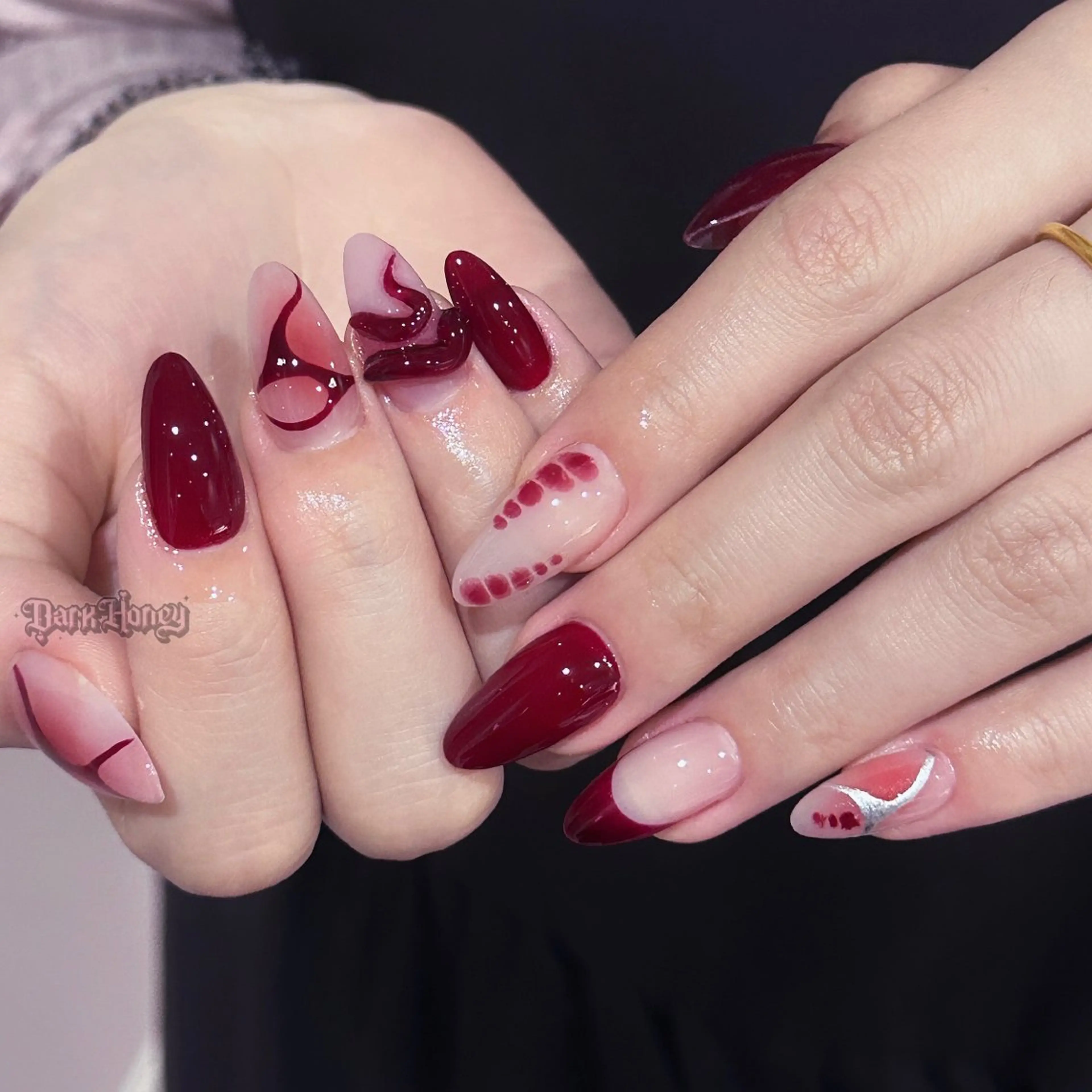 ネイル Dark honey スカルプ専門原宿店のネイルデザイン