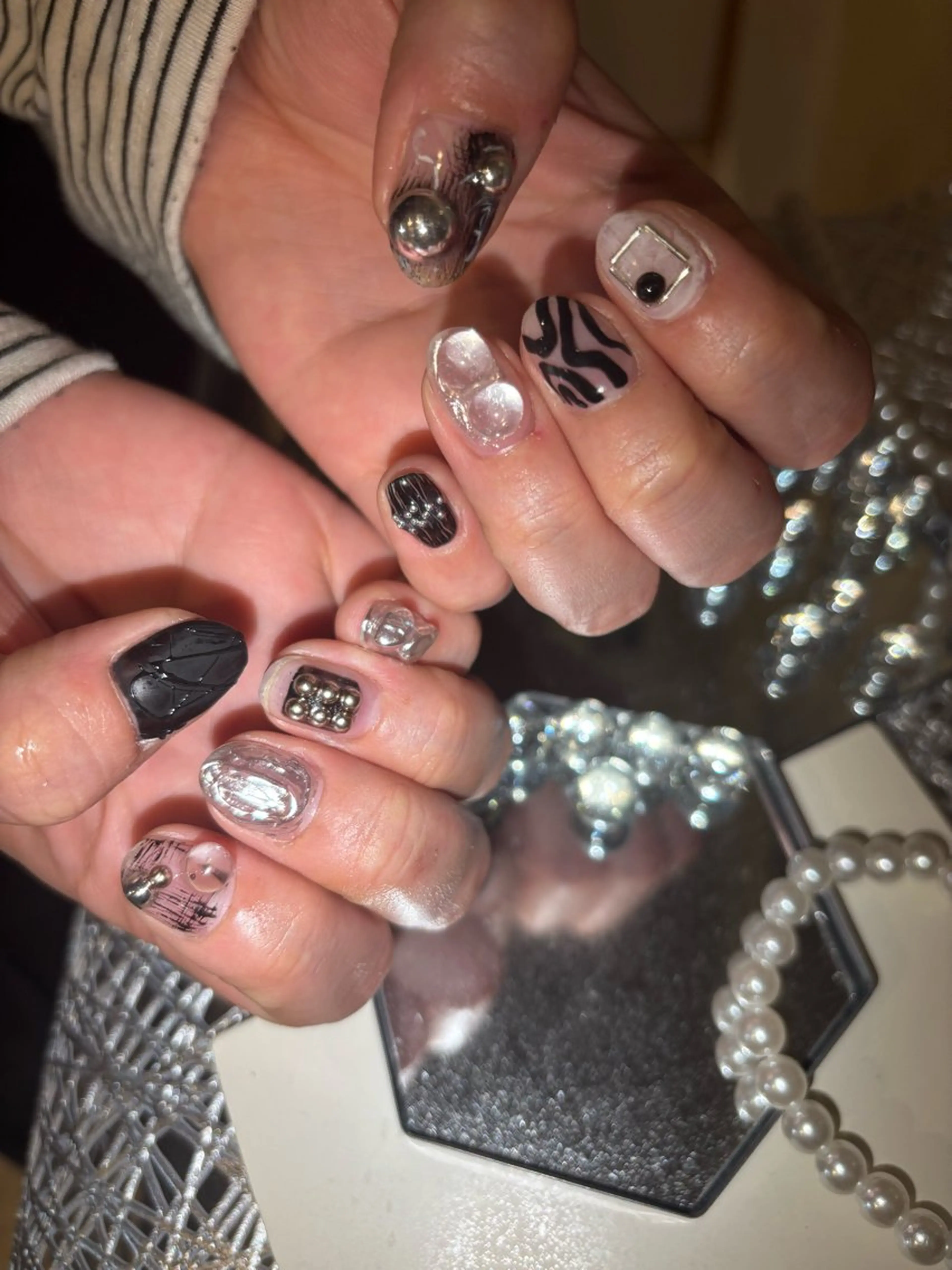 ネイル .8 HAREのネイルデザイン