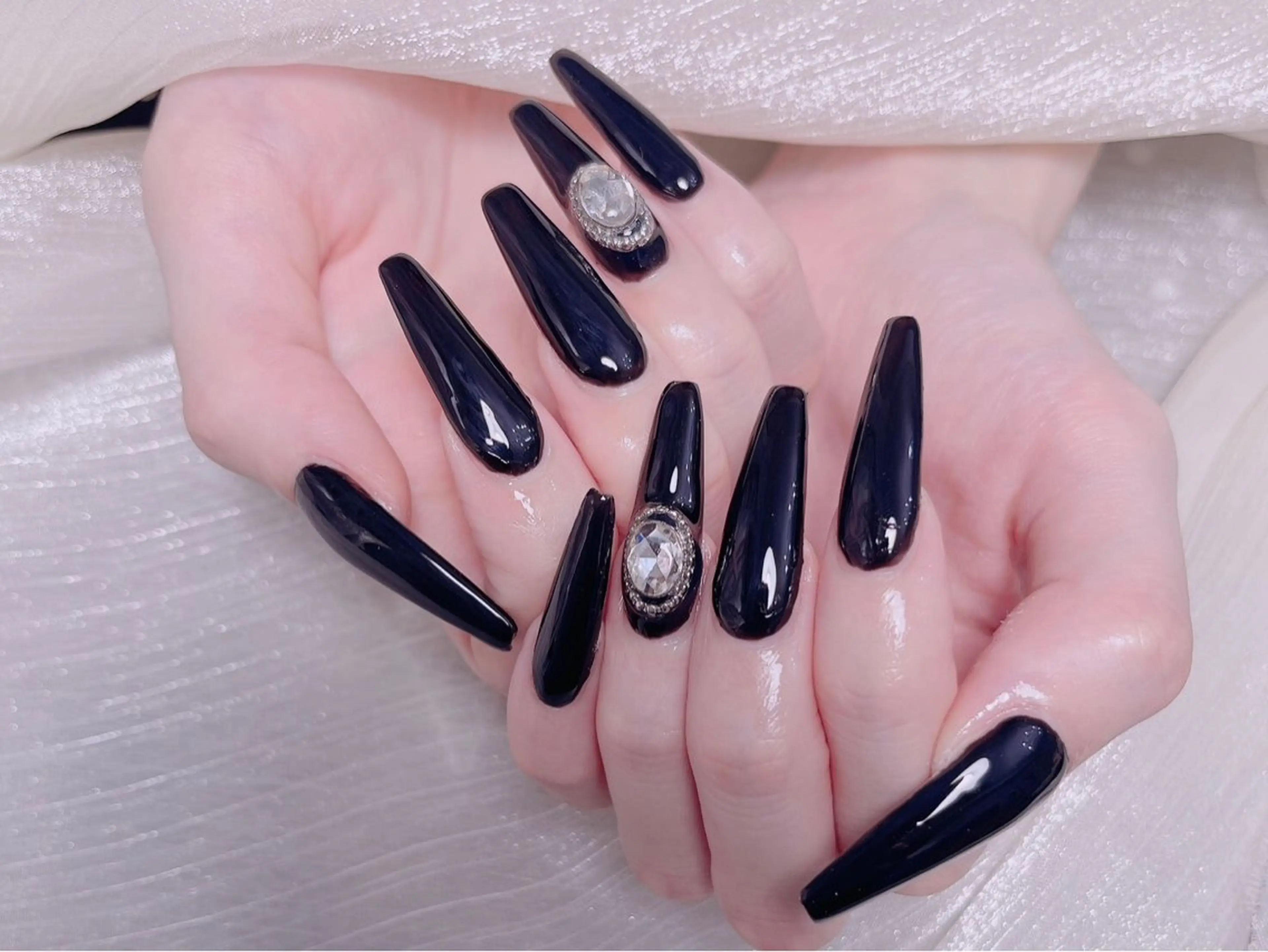 ネイル Kari ネイルサロンのネイルデザイン